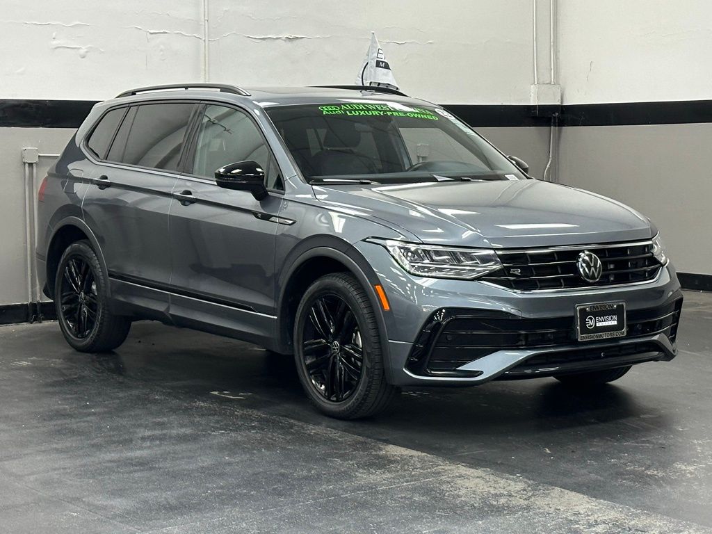 Used 2022 Volkswagen Tiguan SE R-LINE BLACK with VIN 3VVCB7AX1NM054098 for sale in West Covina, CA