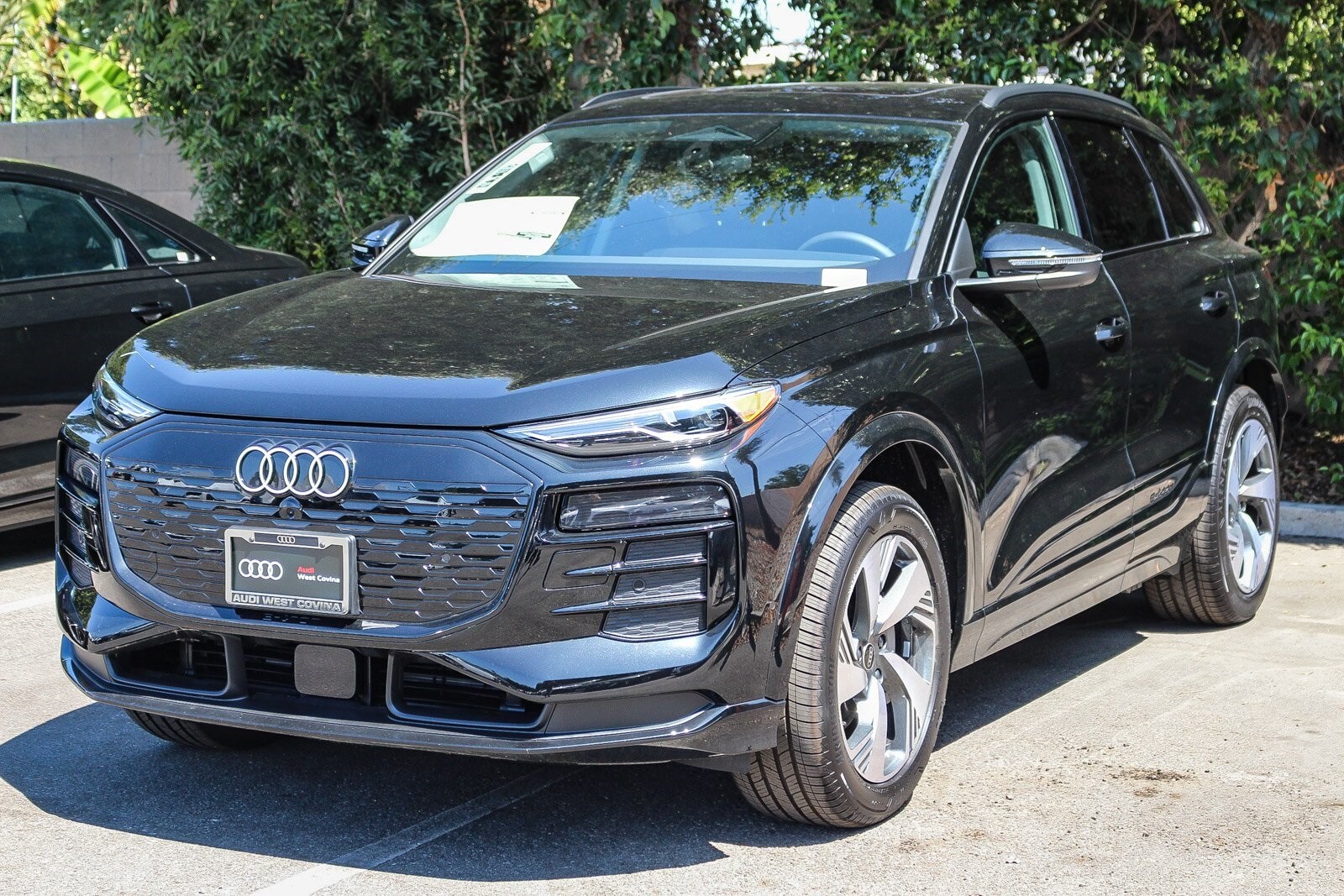 2025 Audi Q6 E-tron Premium photo 2