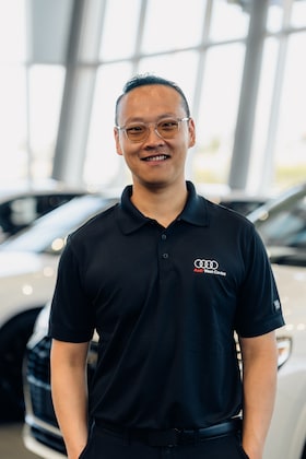 Staff member Eugene Lau from ID_88feb5