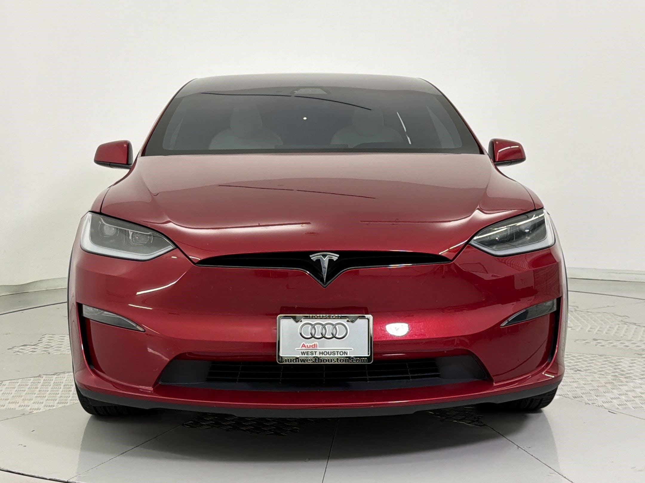 Model X Plaid SUV
