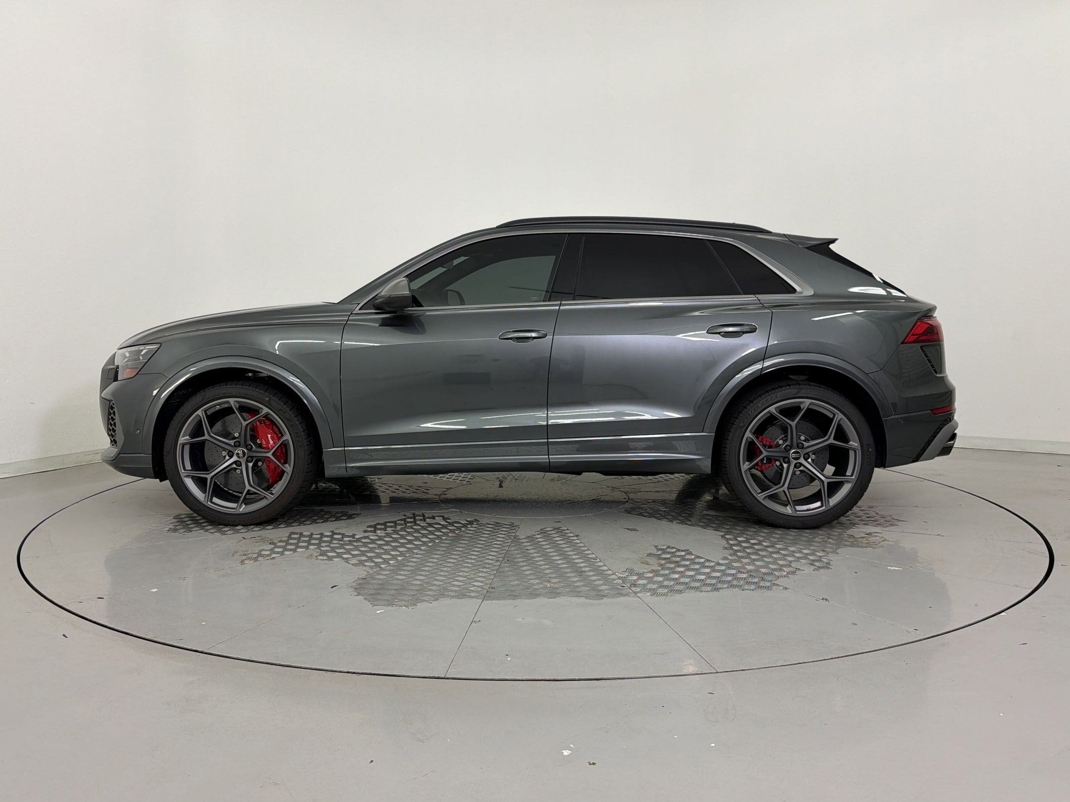 RS Q8 Performance SUV