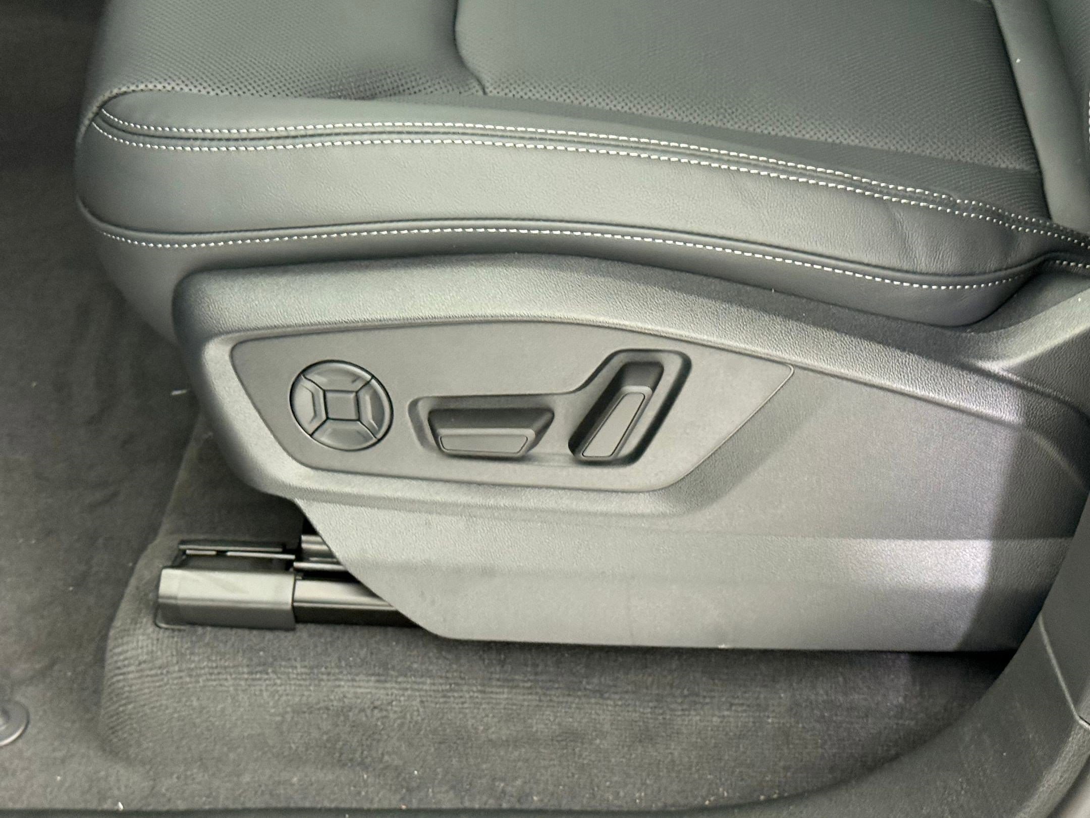 2026 Audi Q7 Premium Plus - Photo 15