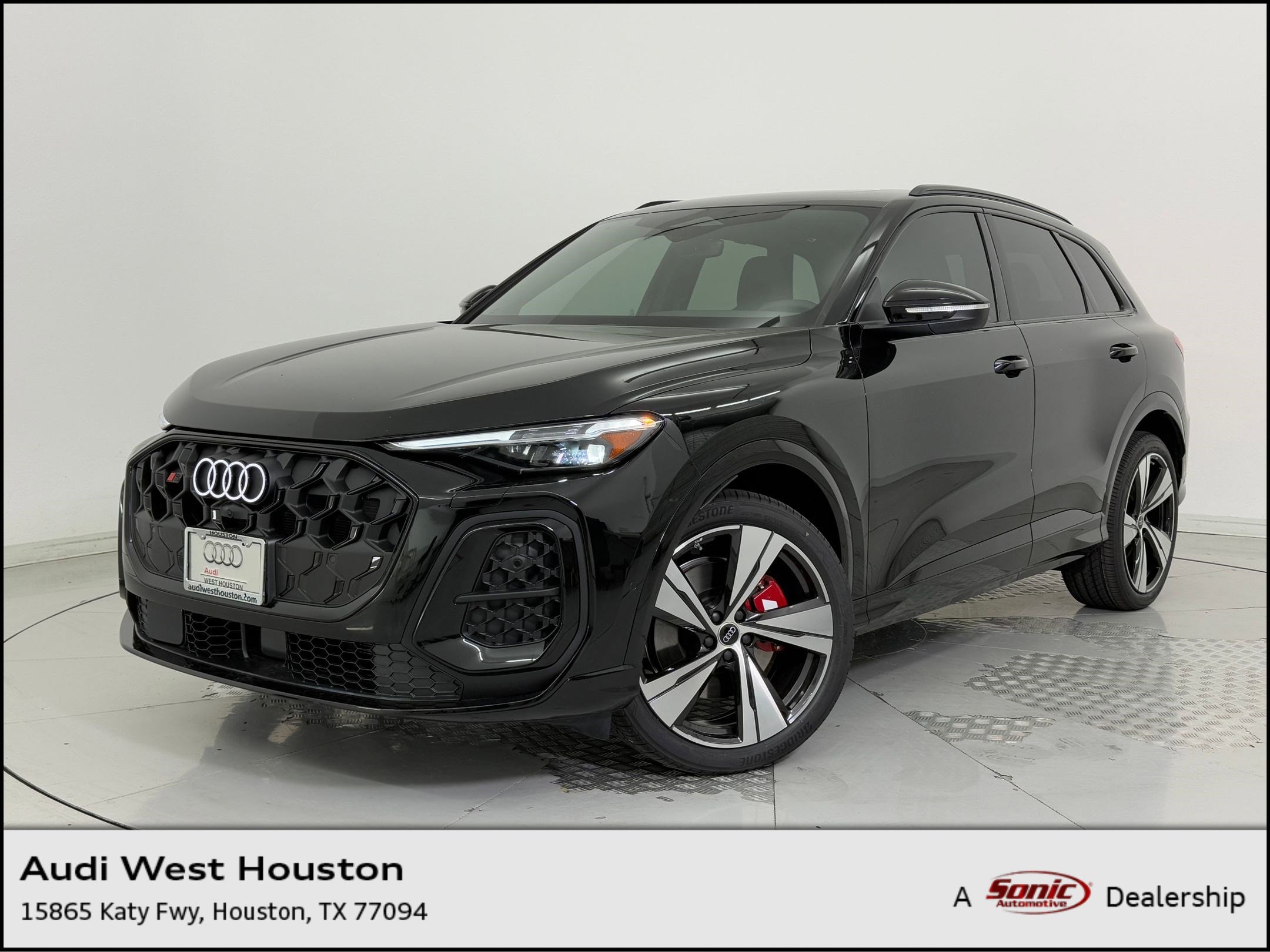 2025 Audi New SQ5 Premium Plus's photo