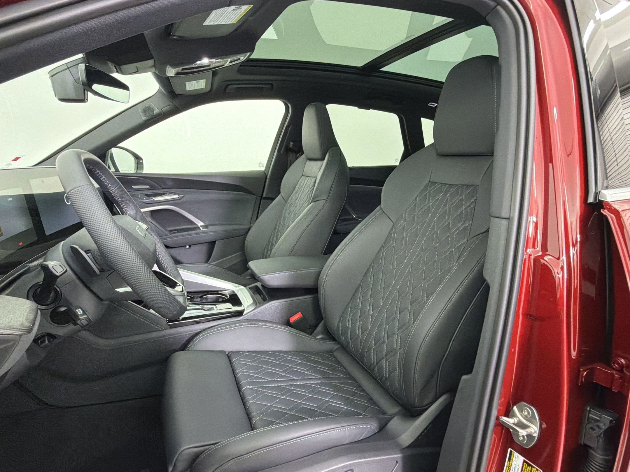 SQ5 Premium Plus SUV