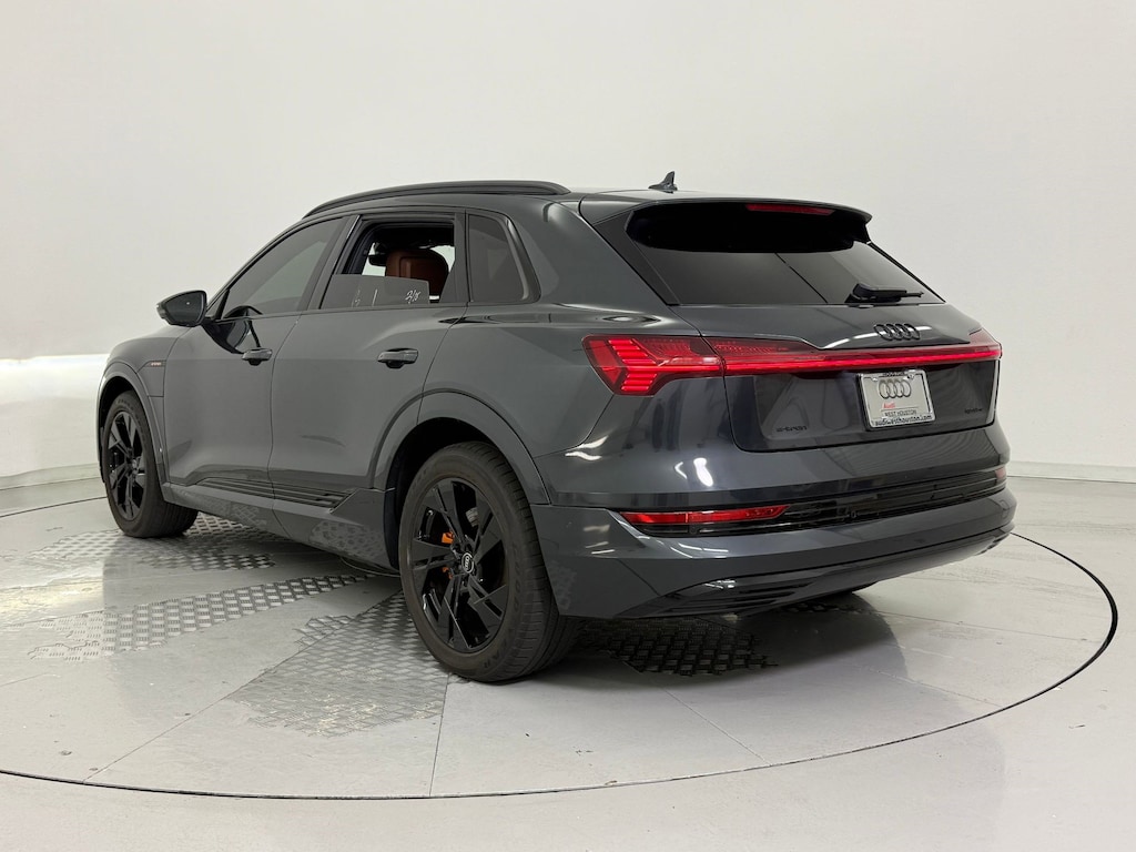 Used 2022 Audi e-tron Premium SUV
