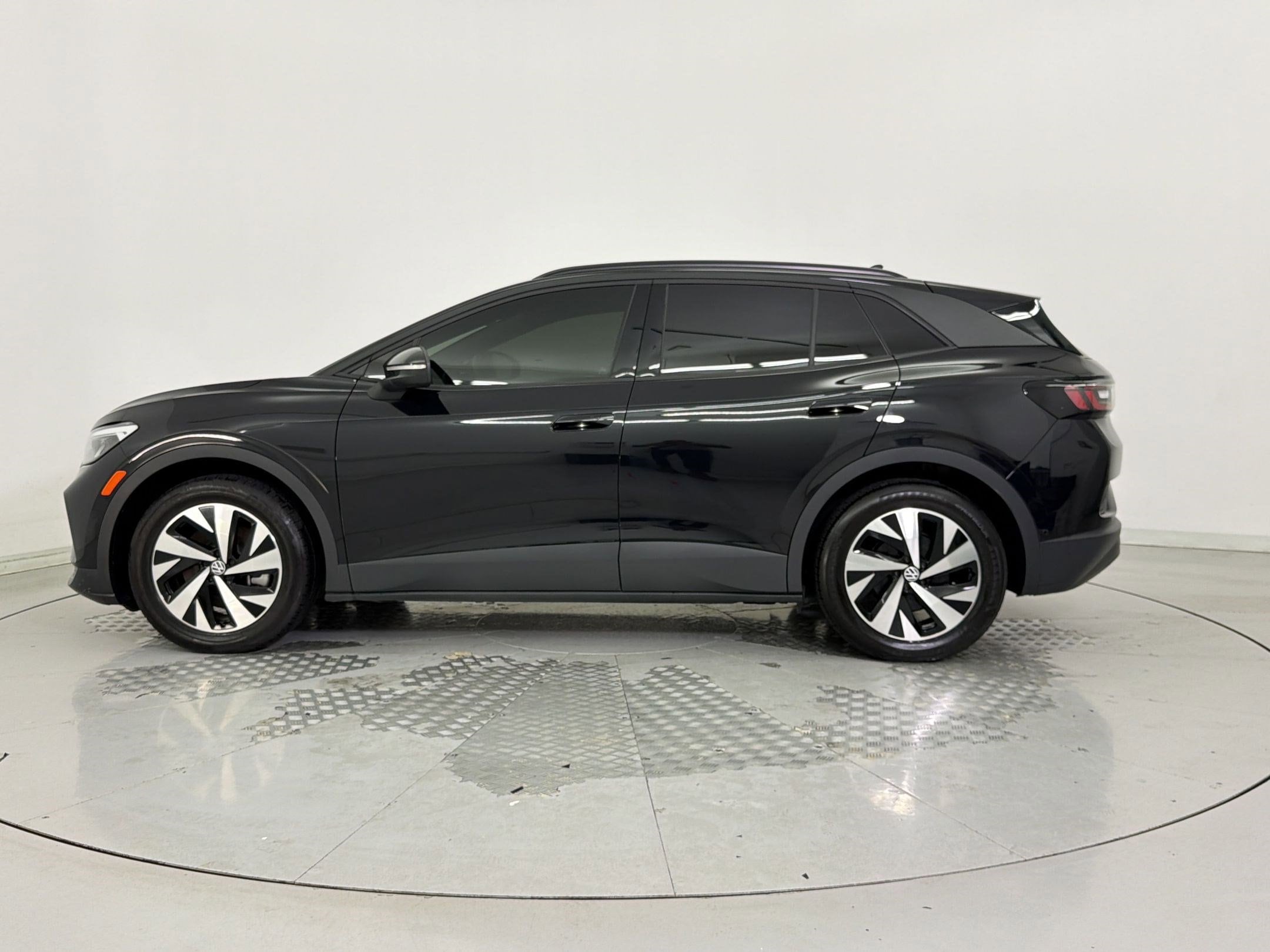 Used 2024 Volkswagen ID.4 STANDARD with VIN 1V2BMPE84RC021206 for sale in Houston, TX