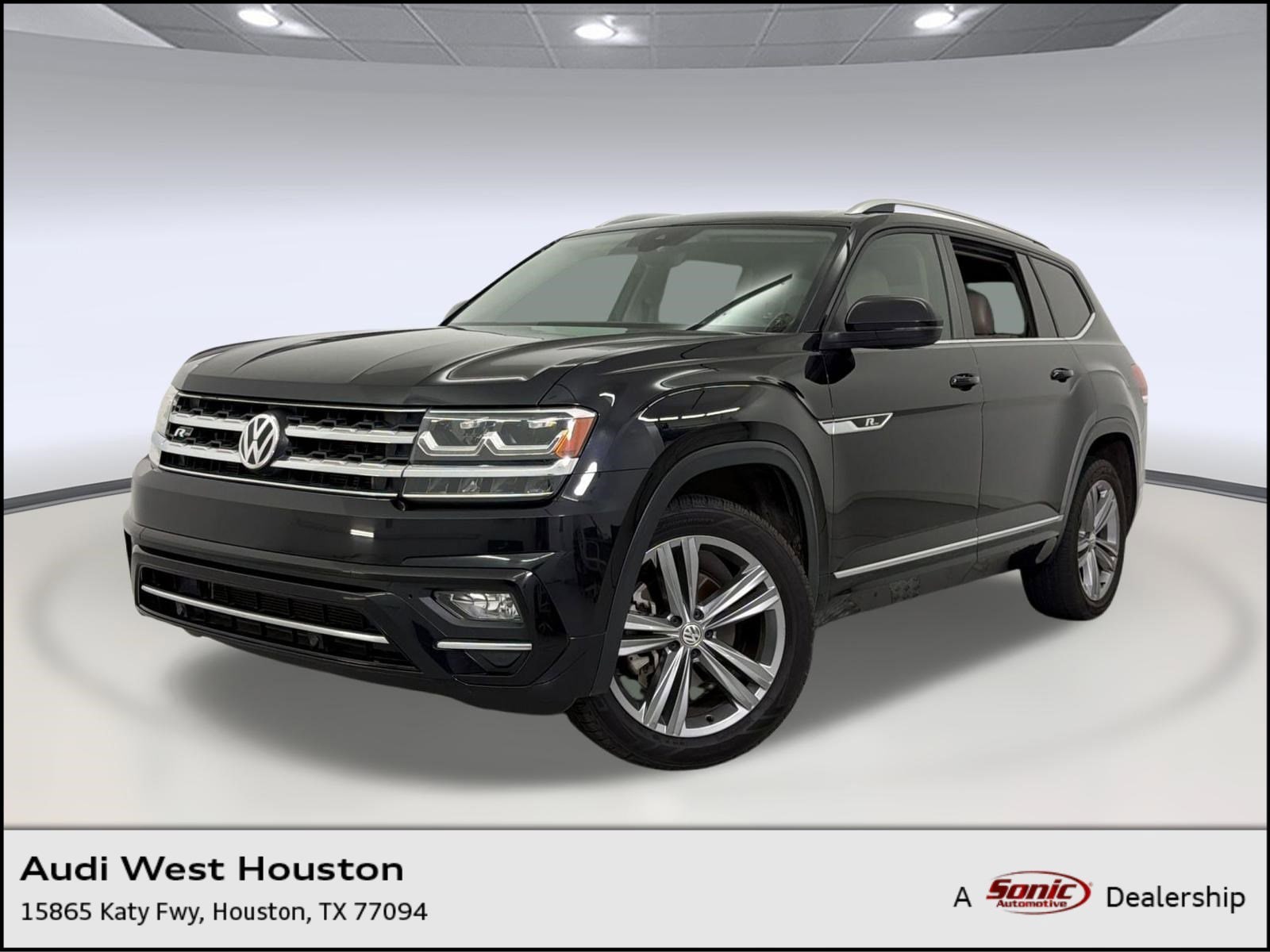 2018 Volkswagen Atlas 3.6L V6 SEL Tiptronic's photo