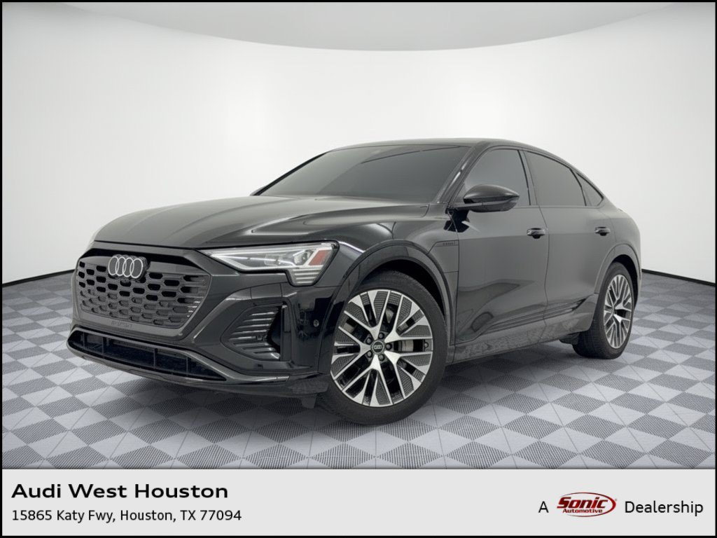  Audi Q8 e-tron Sportback