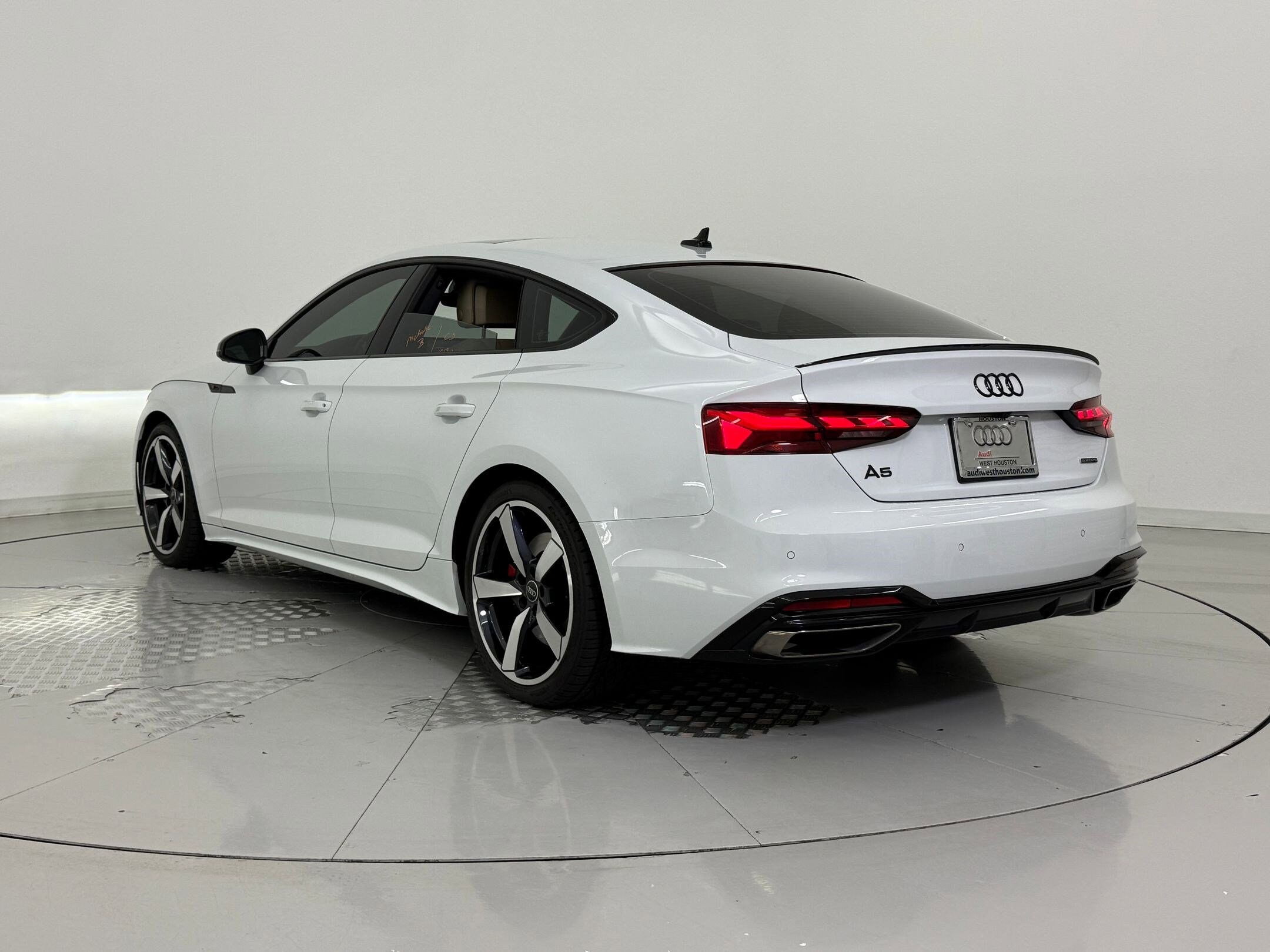 2024 Audi A5 S line Quattro Premium Plus photo 2