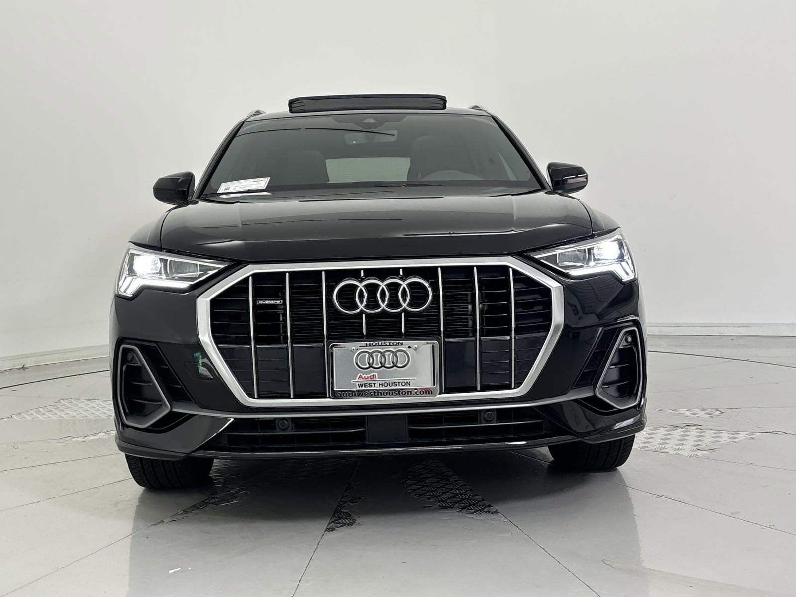 Used 2024 Audi Q3 S Line Premium with VIN WA1DECF32R1047523 for sale in Houston, TX