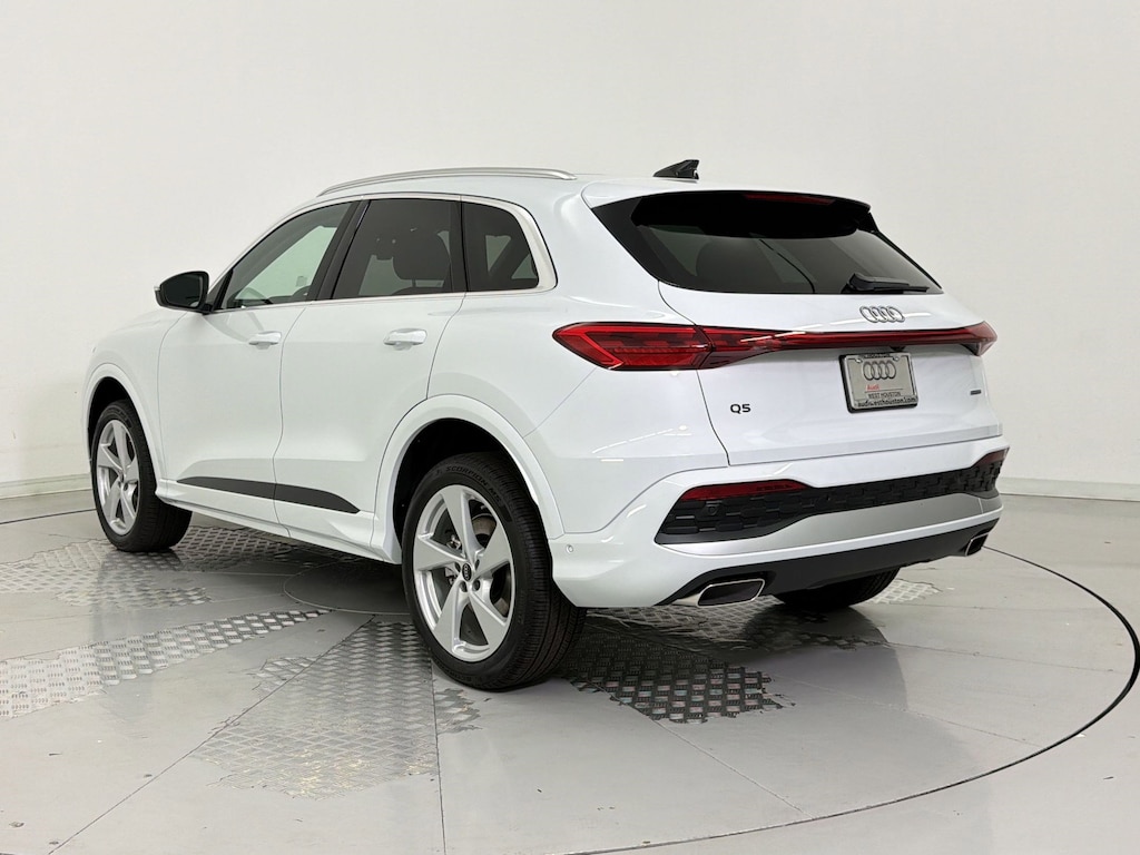 New 2026 Audi Q5 Premium Plus SUV