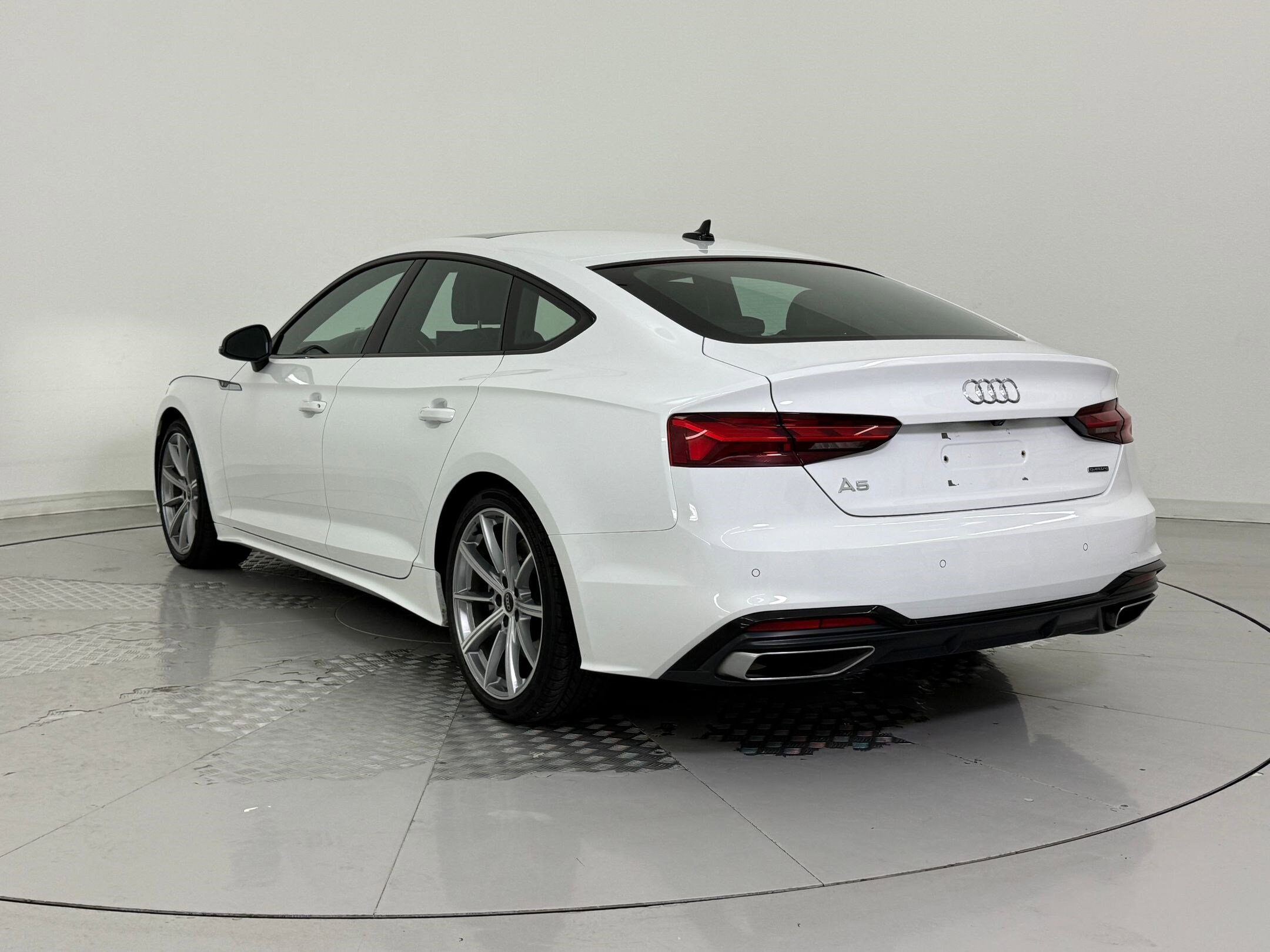 2025 Audi A5 S line Quattro Premium photo 3