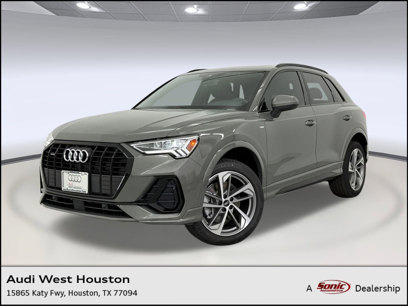 2025 Audi Q3 S Line Premium's photo