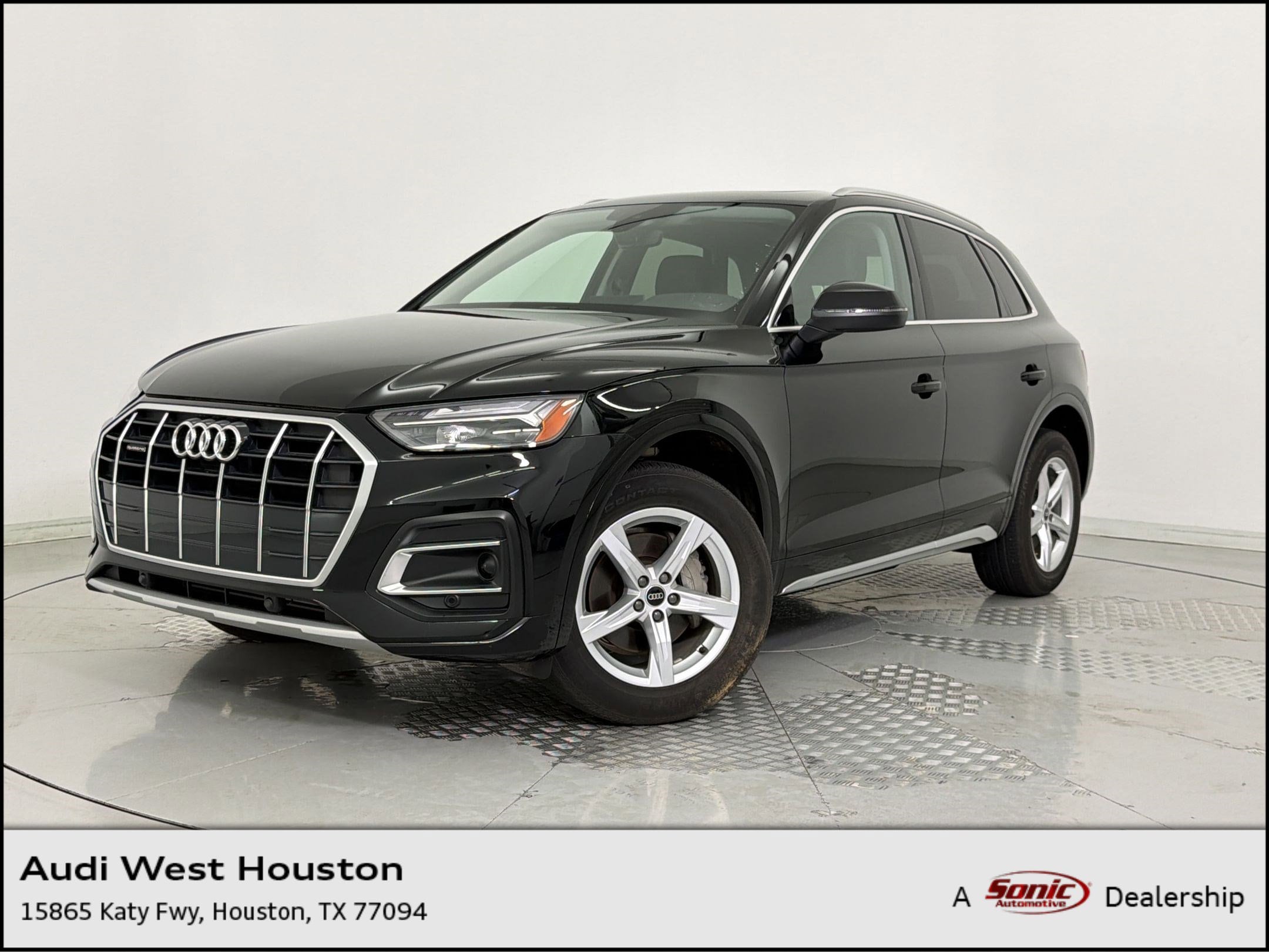 2023 Audi Q5 40 Premium's photo