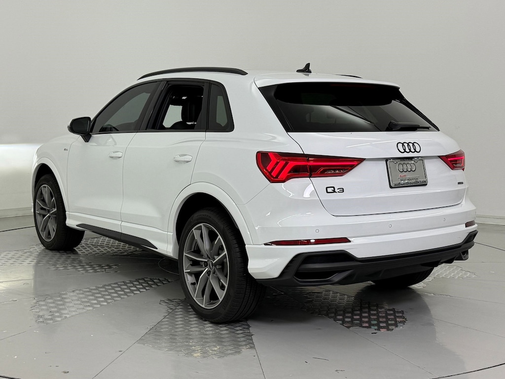 Used 2025 Audi Q3 S line Premium SUV