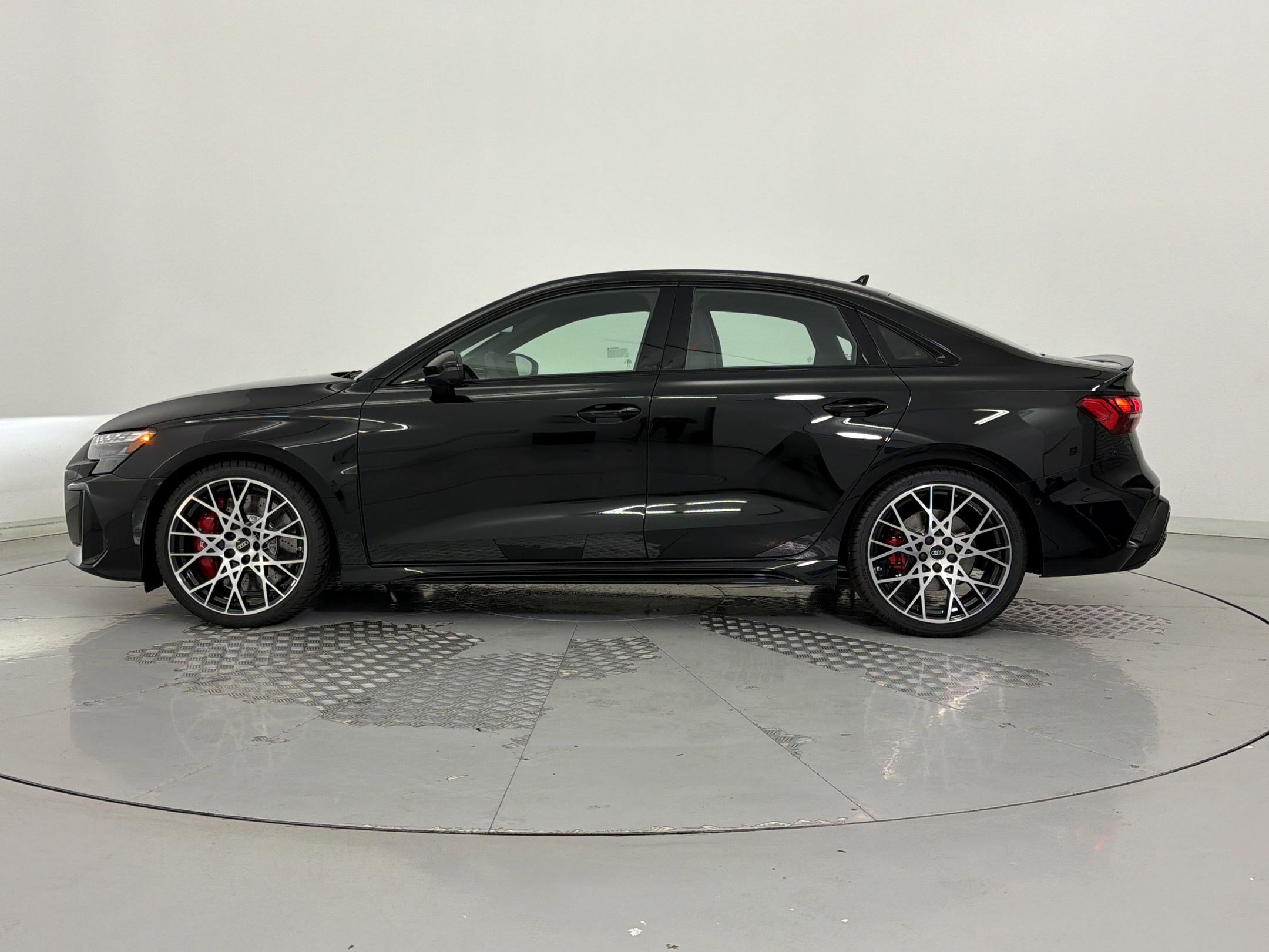 RS 3 Quattro Sedan