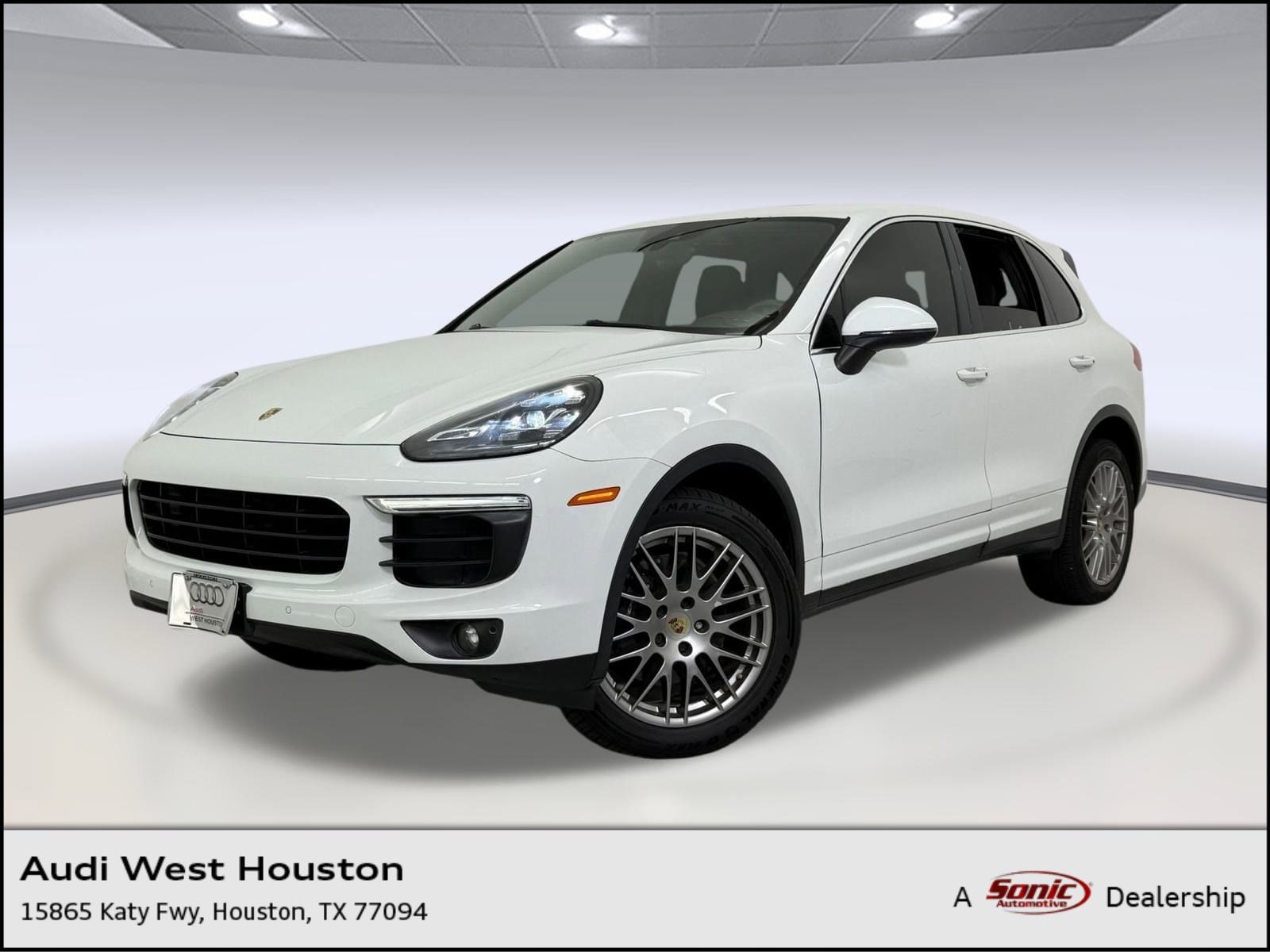 2016 Porsche Cayenne Base