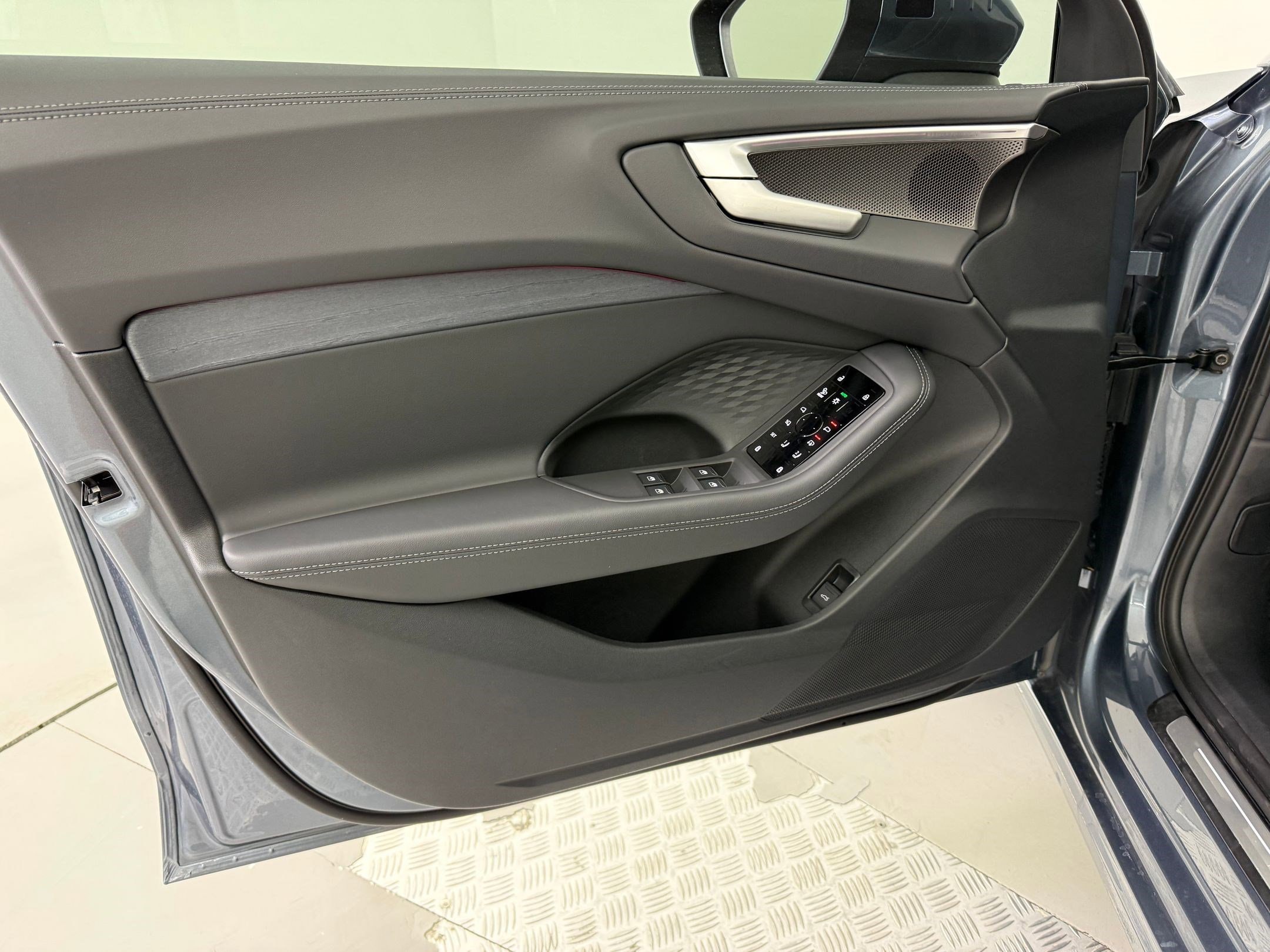 2025 Audi A5 Prestige - Photo 13