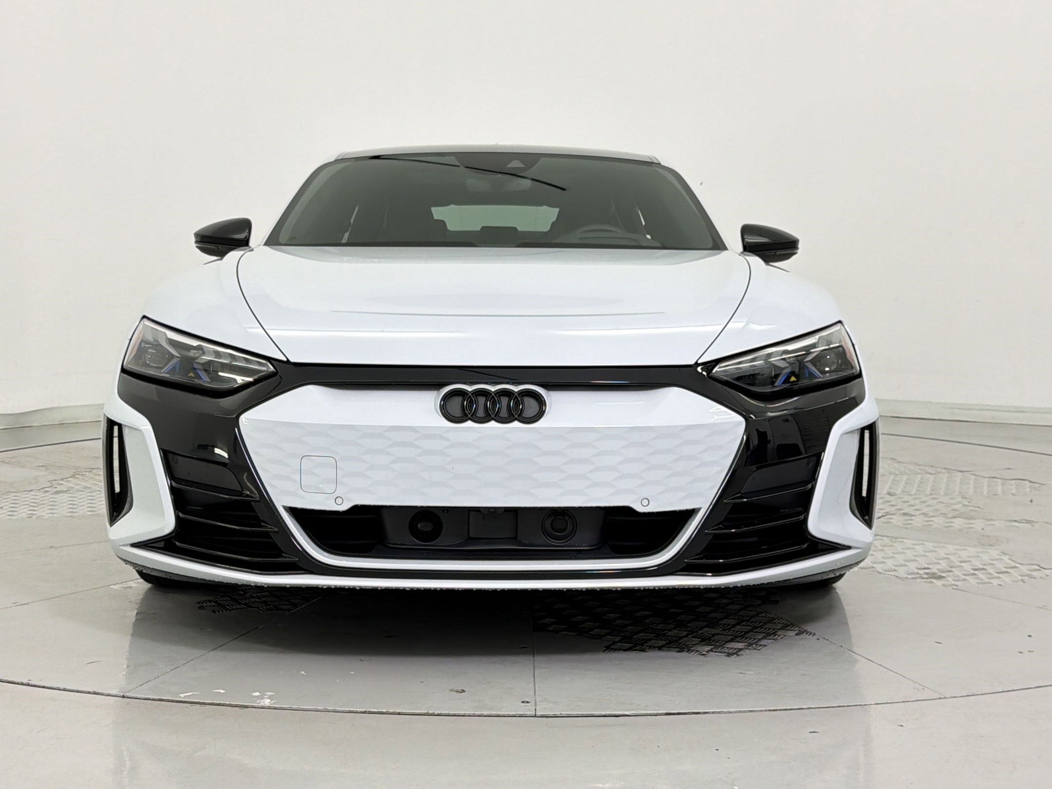 RS E-tron GT Quattro Sedan