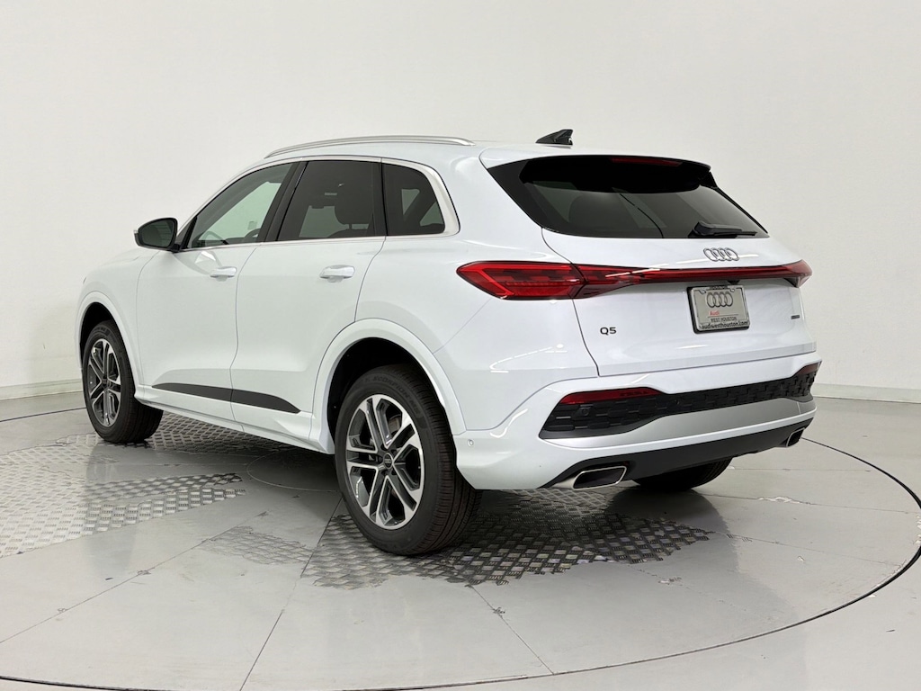 New 2026 Audi Q5 Premium SUV