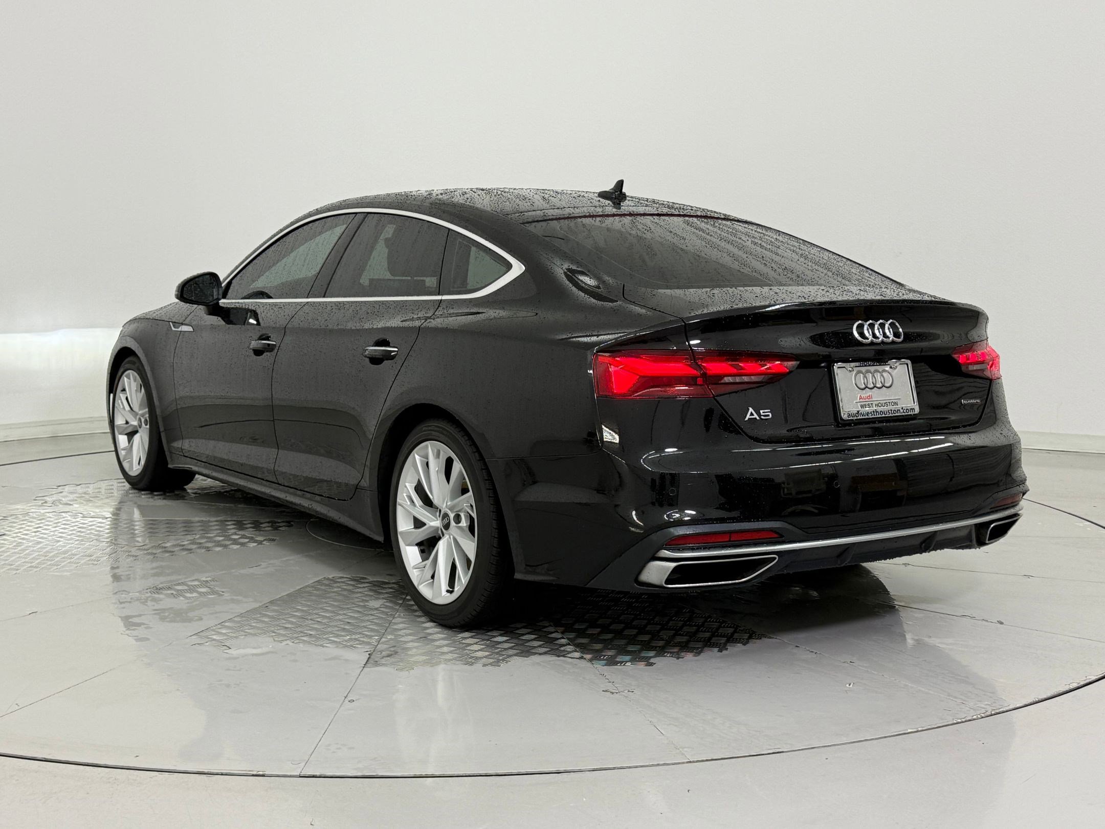 2021 Audi A5 Premium photo 2