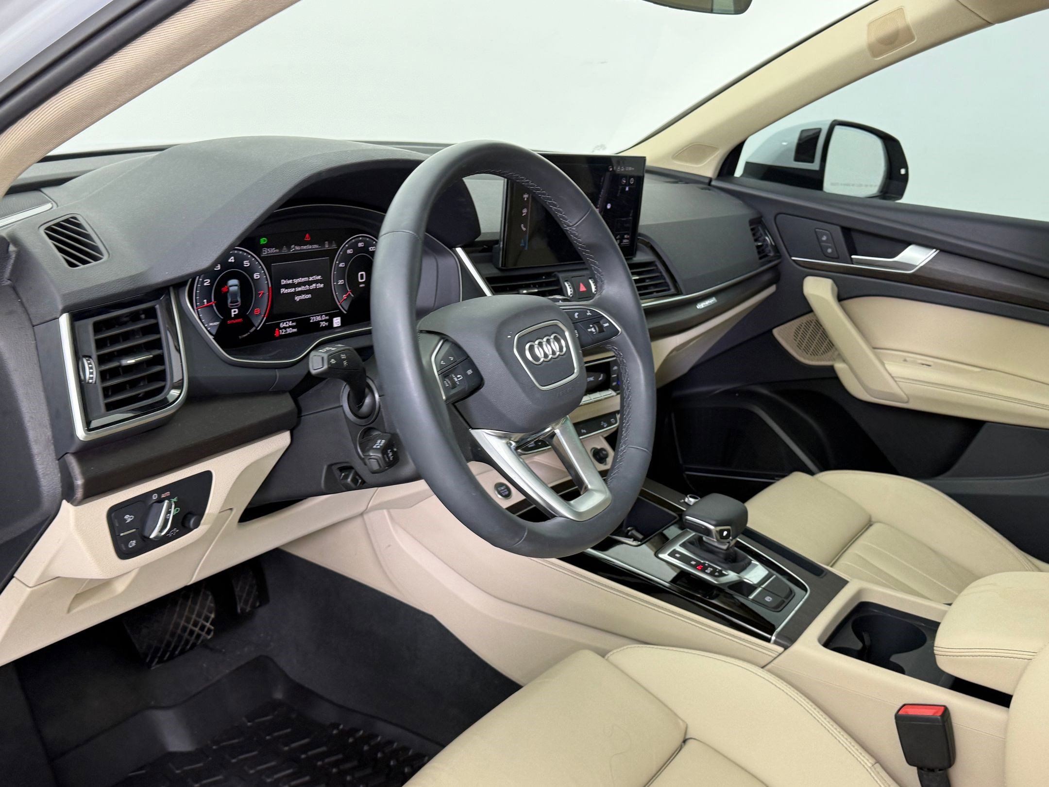 2025 Audi Q5 S line Premium Plus photo 4