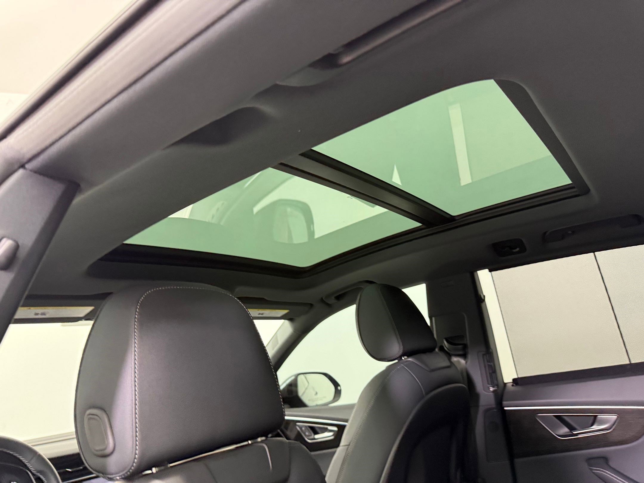 2026 Audi Q8 Premium Plus - Photo 17