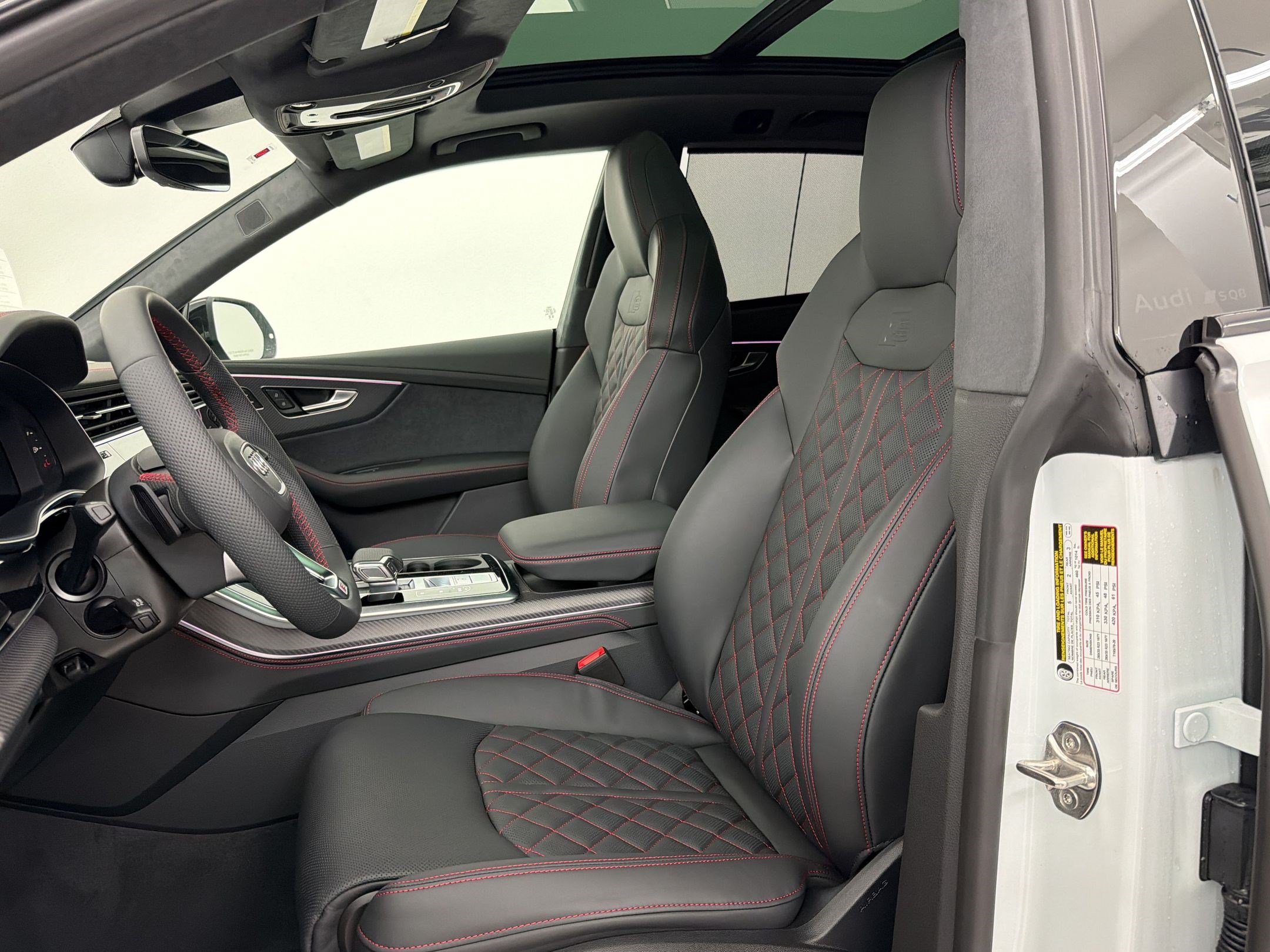 SQ8 Prestige SUV