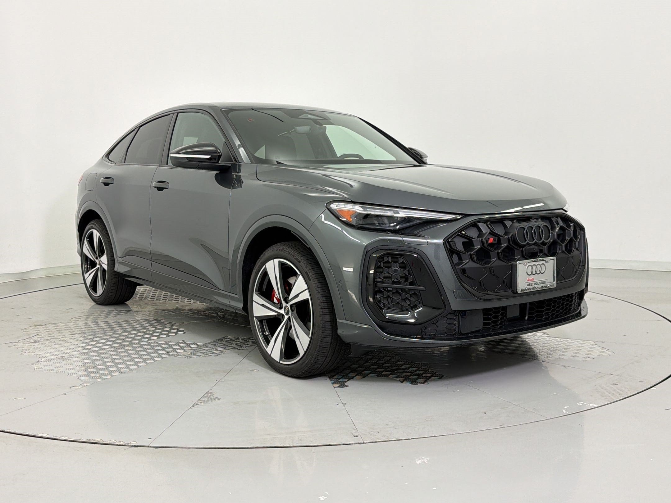 SQ5 Sportback Premium Plus SUV