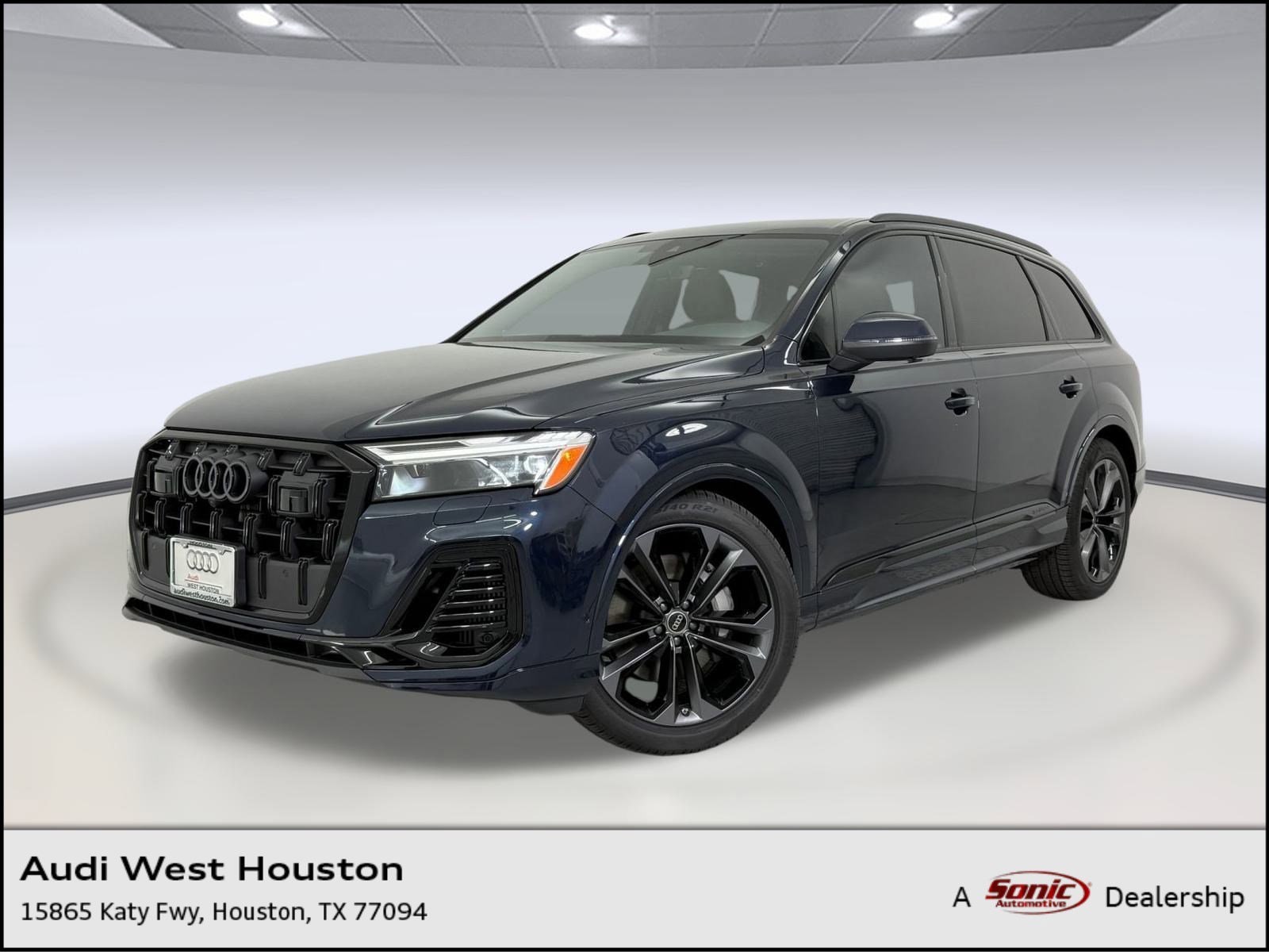 2026 Audi Q7 Premium Plus's photo