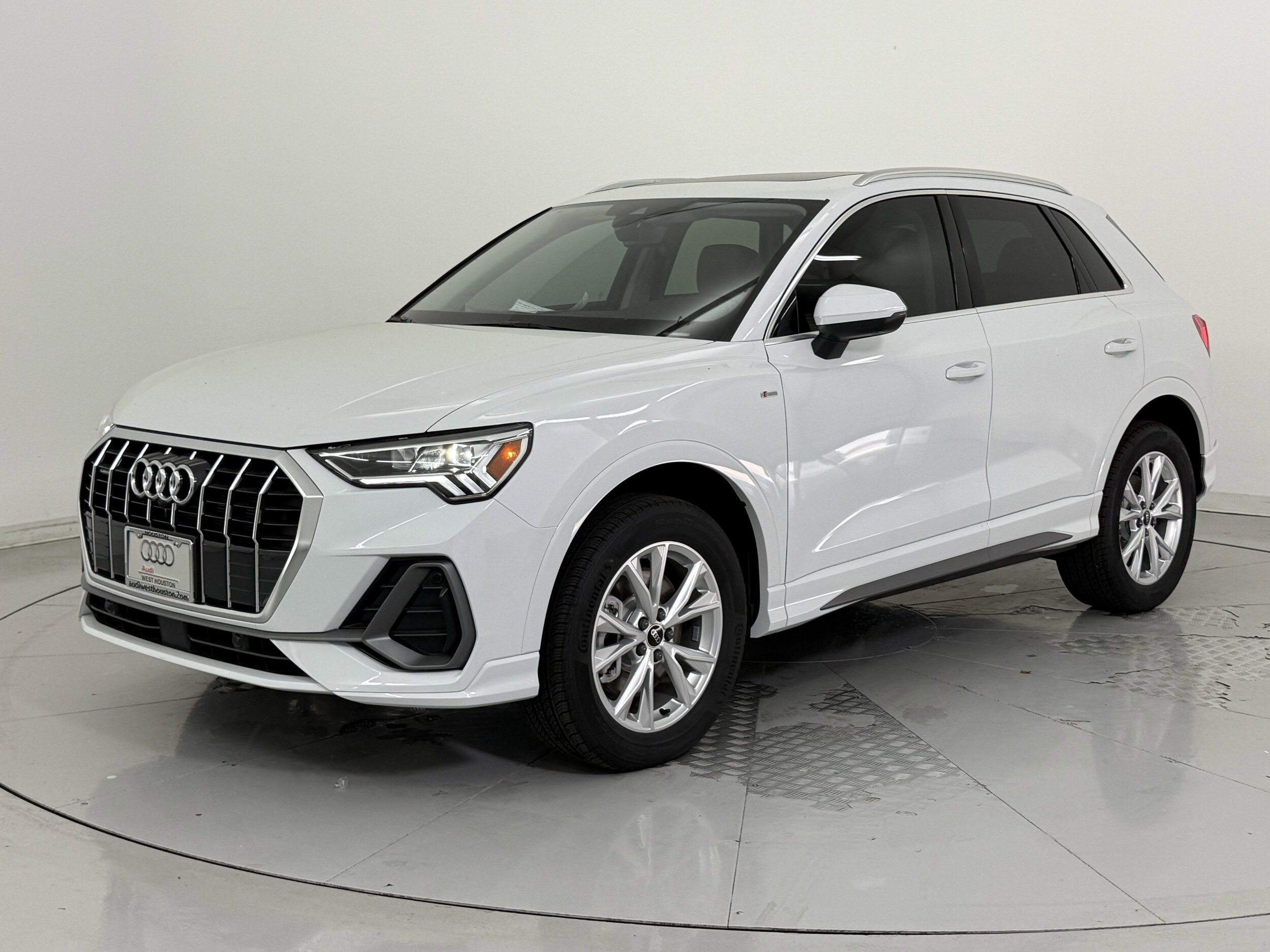 New 2025 Audi Q3 For Sale in Houston TX | VIN: WA1EECF3XS1032603