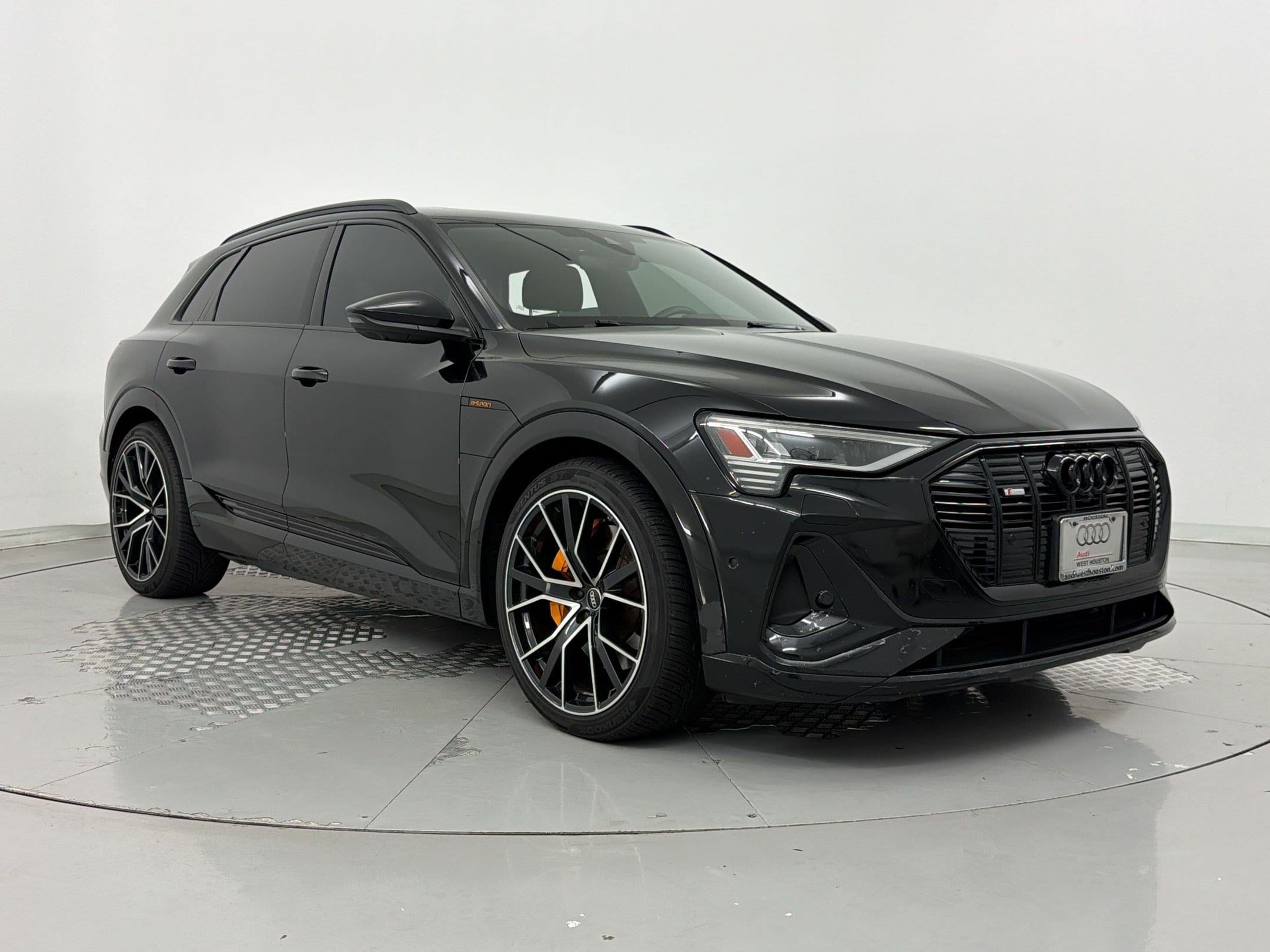 E-tron Chronos SUV