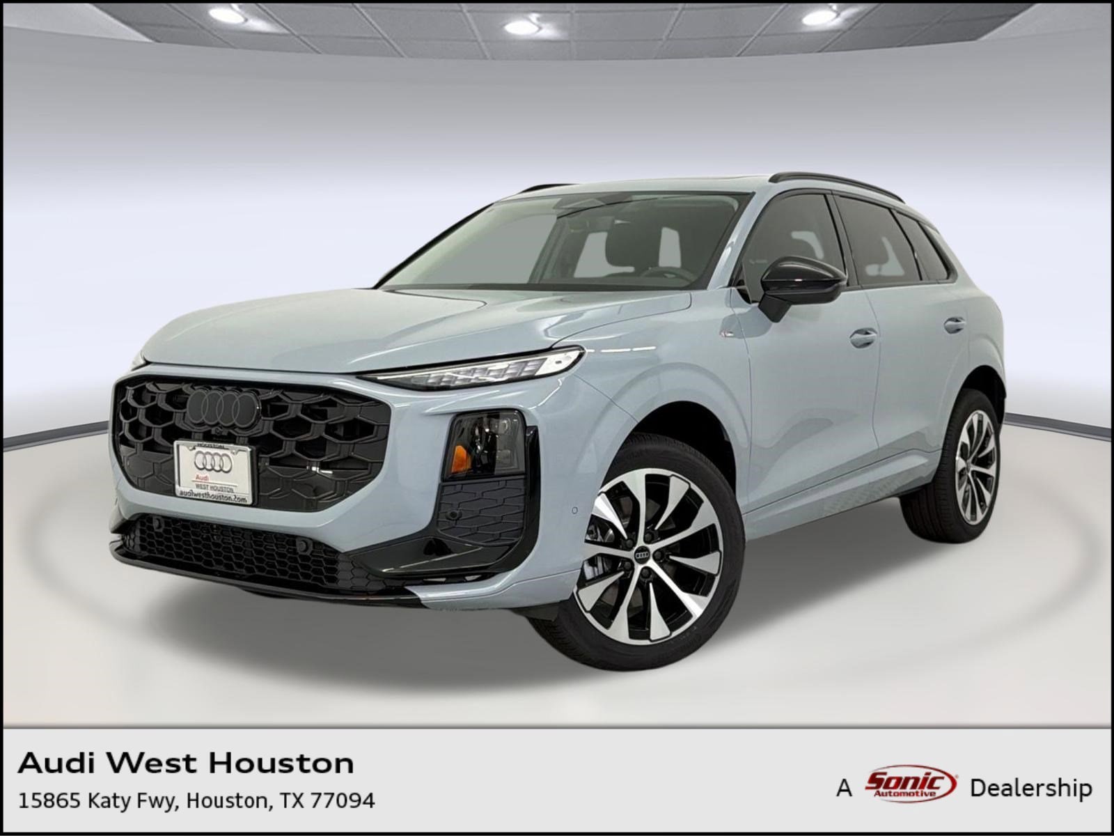 2026 Audi Q3 S line quattro's photo