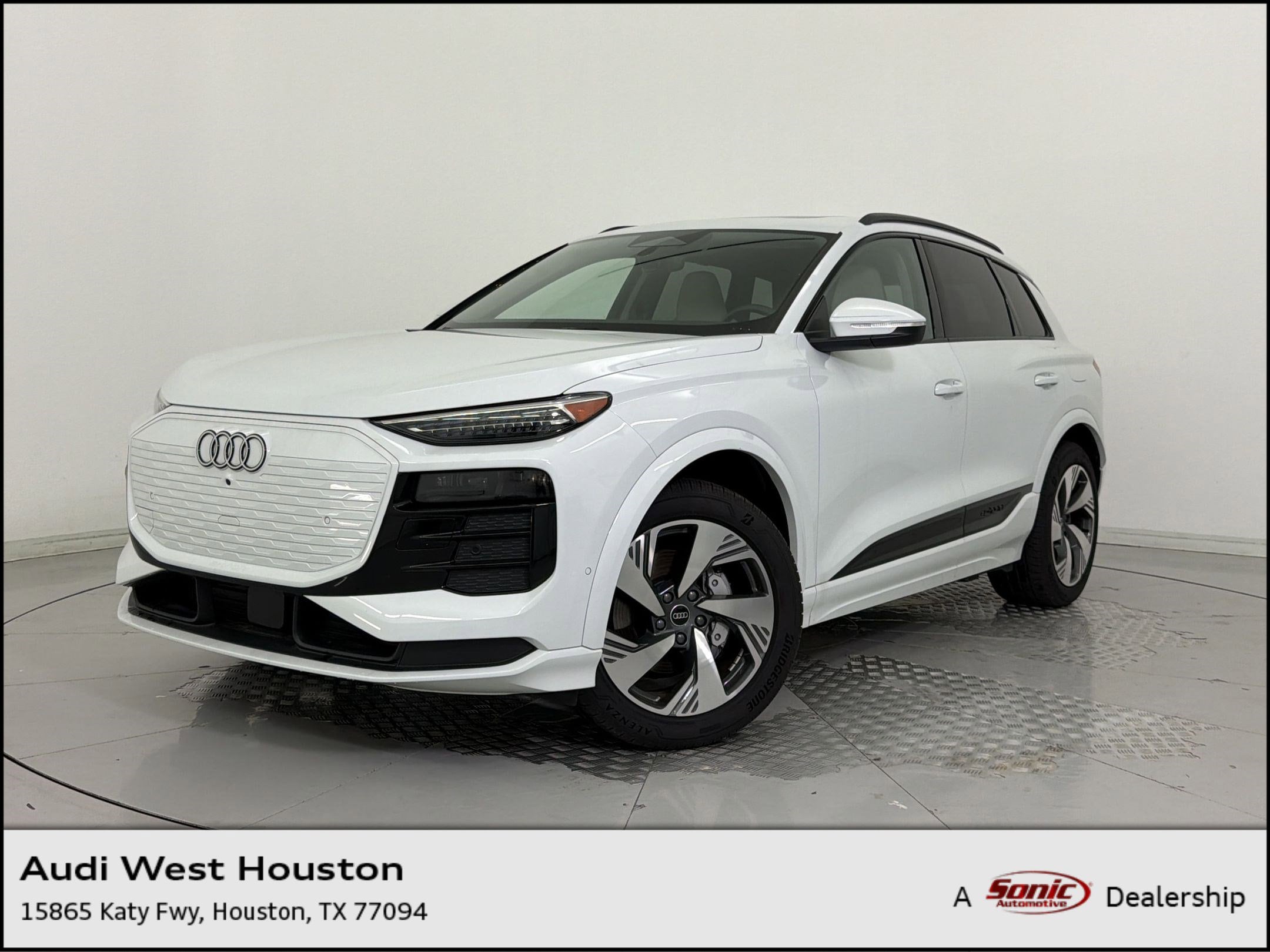 2025 Audi Q6 e-tron Premium Plus quattro's photo