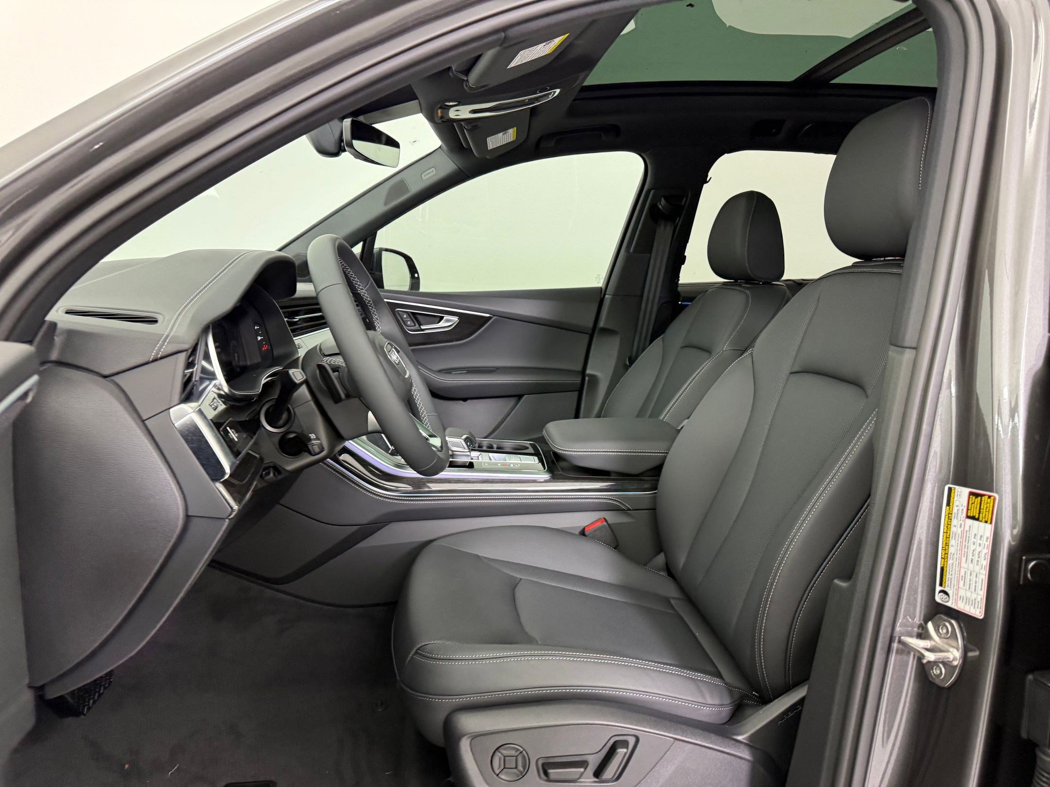 2026 Audi Q7 Premium Plus - Photo 5