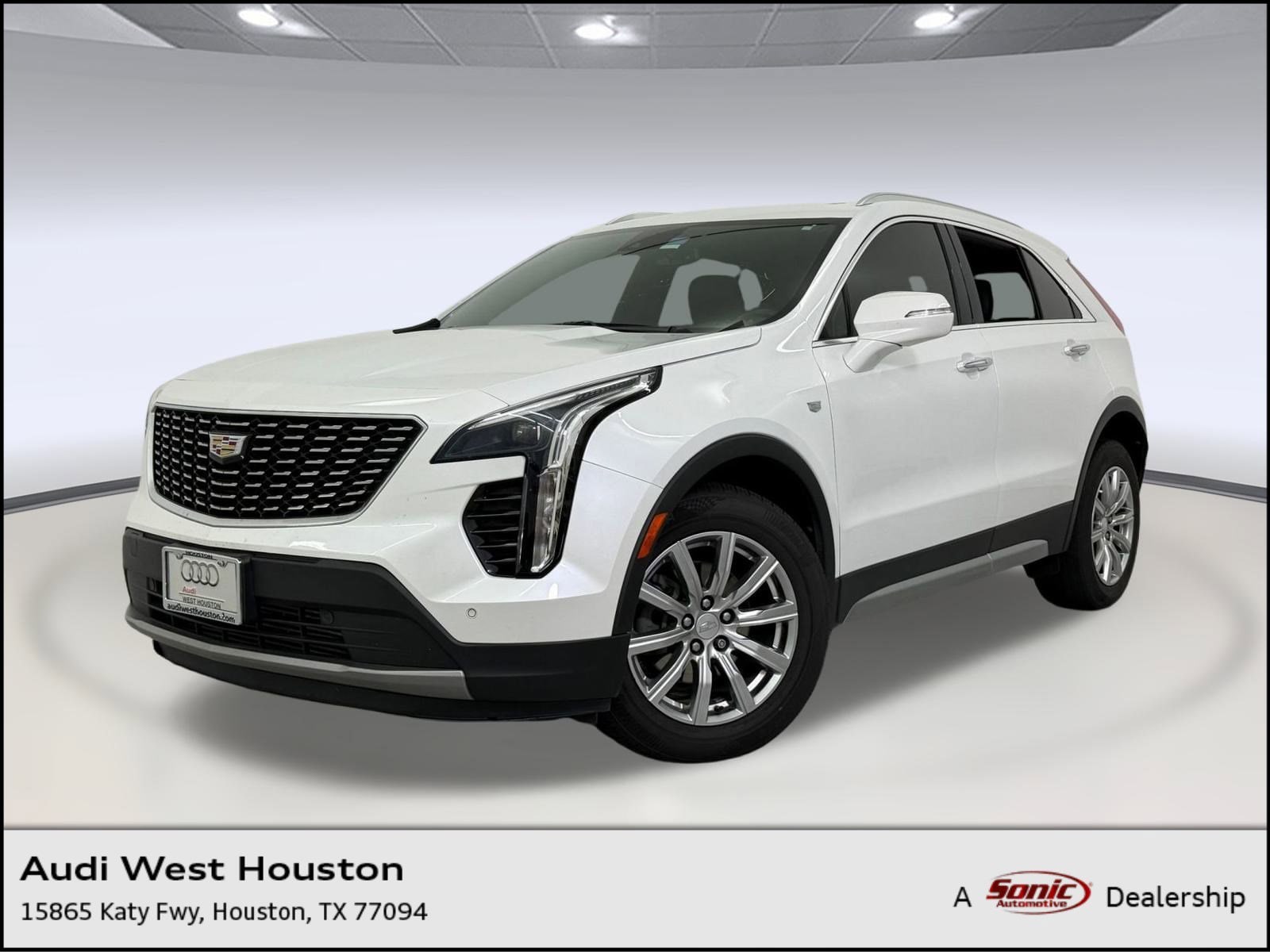 2023 Cadillac XT4 Premium Luxury's photo