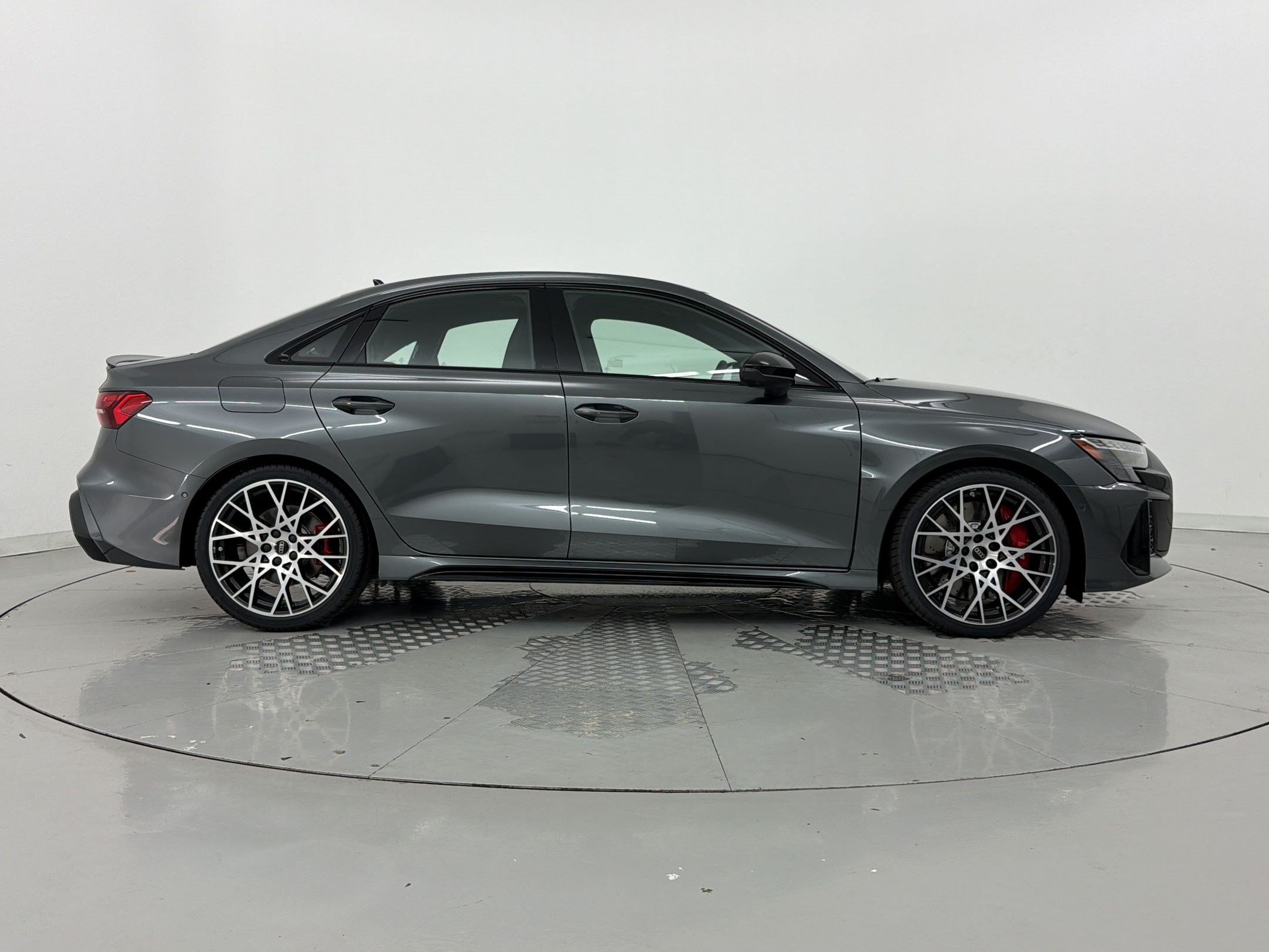 RS 3 RS 3 TFSI Quattro S Tronic (quattro) Sedan