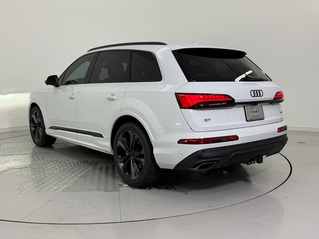 New 2026 Audi Q7 55 Premium Plus SUV