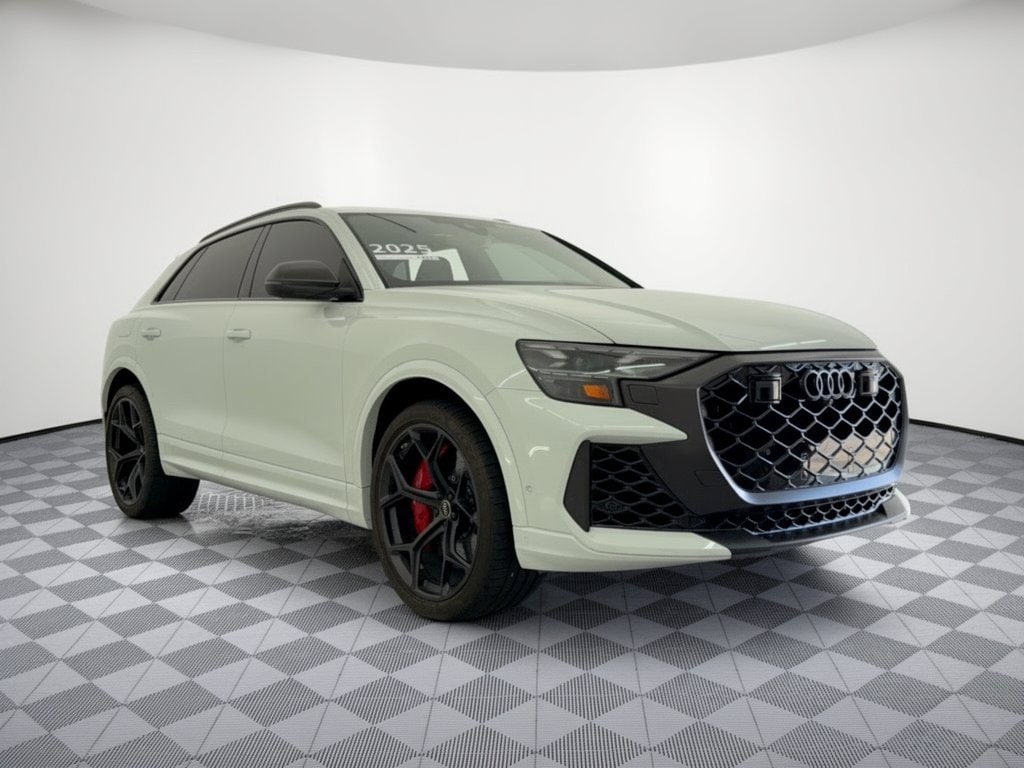 2025 Audi RS Q8 Performance SUV