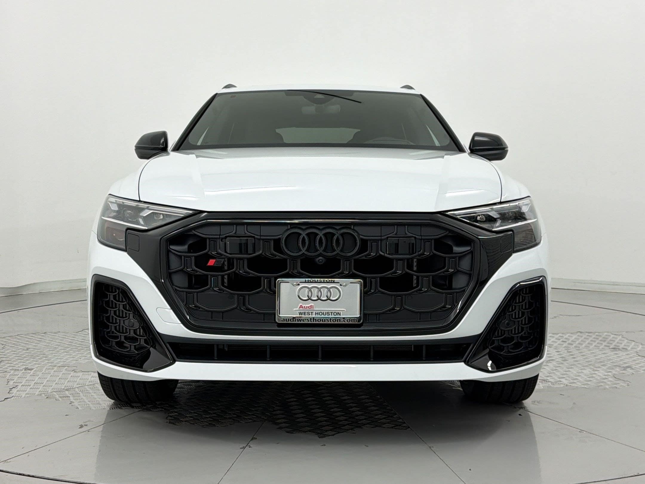 SQ8 Prestige SUV