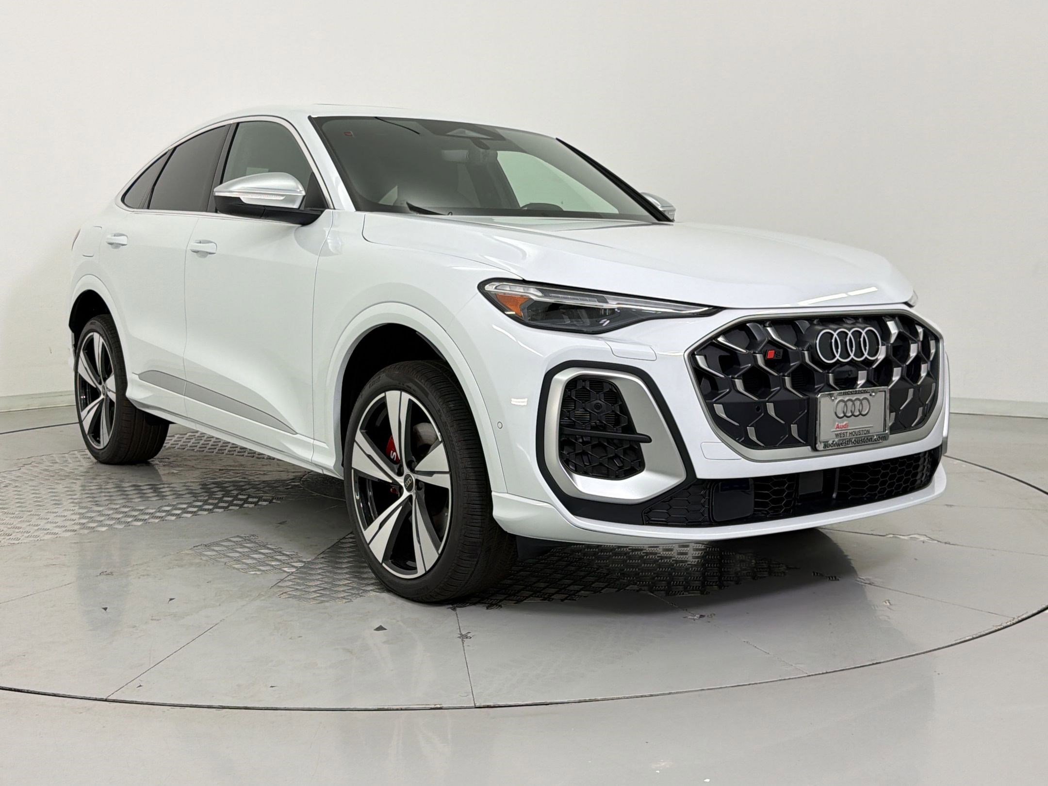 SQ5 Sportback Premium Plus SUV