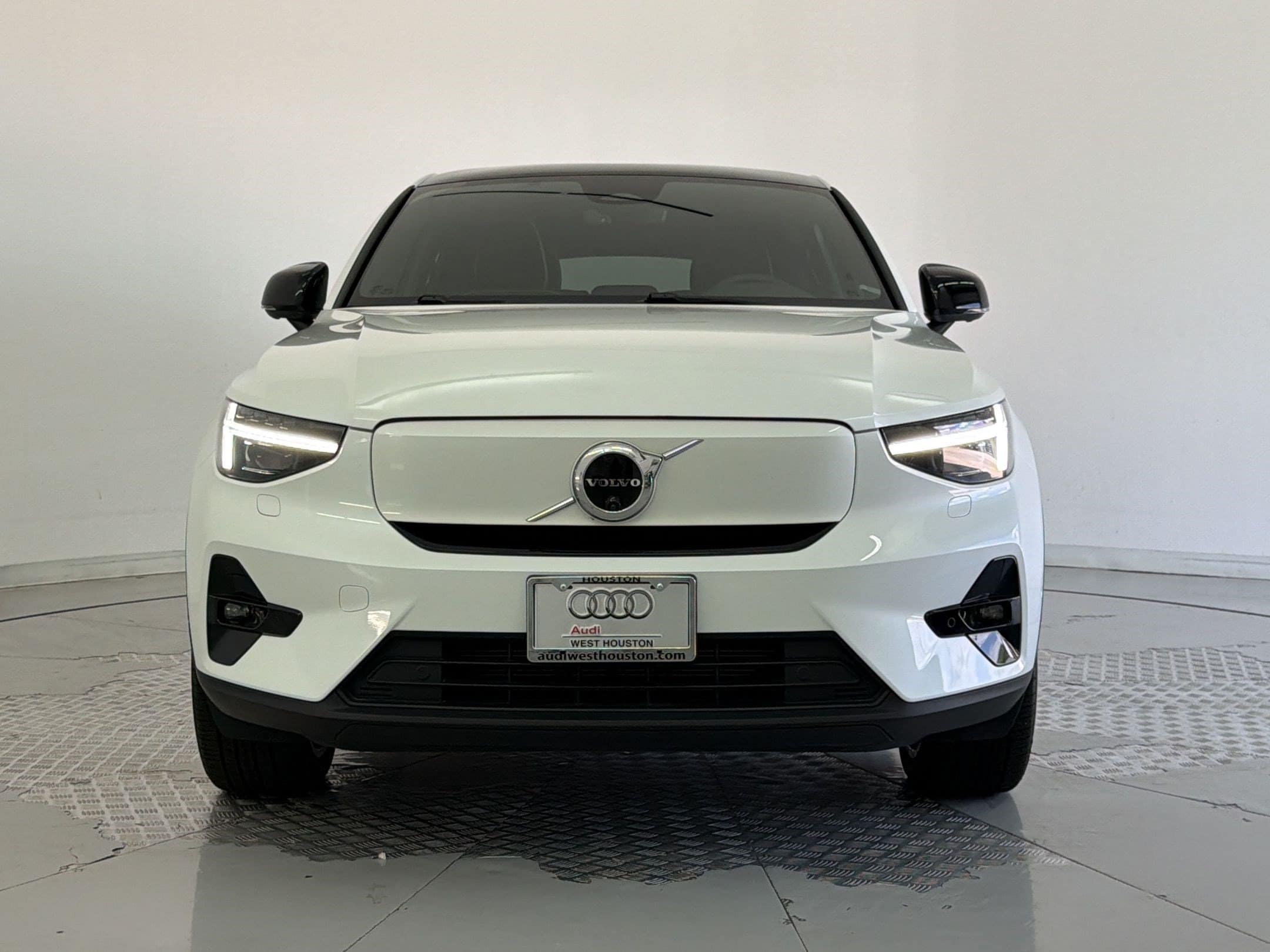 C40 Recharge Pure Electric Ultimate SUV