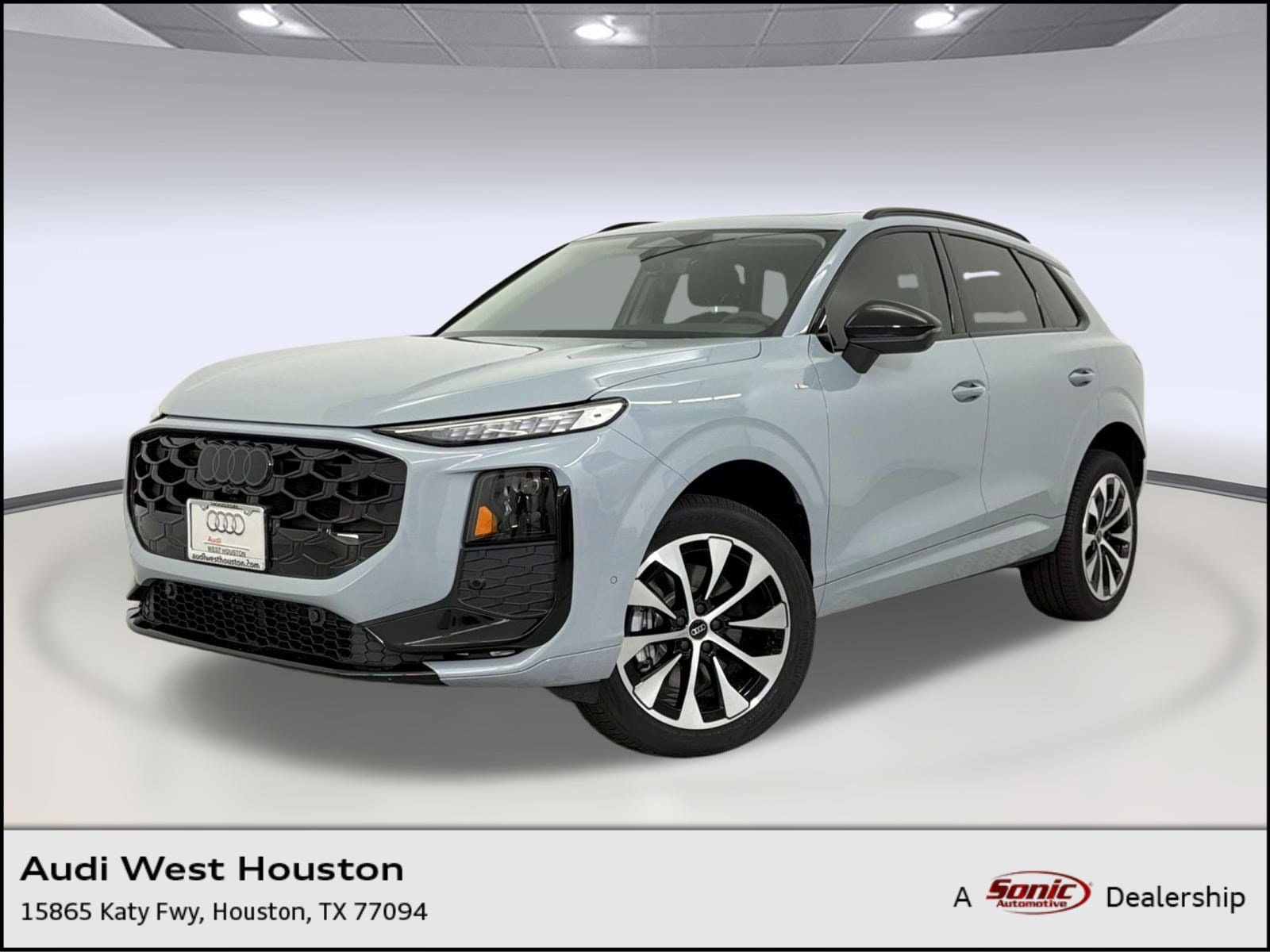 2026 Audi Q3 S line quattro's photo