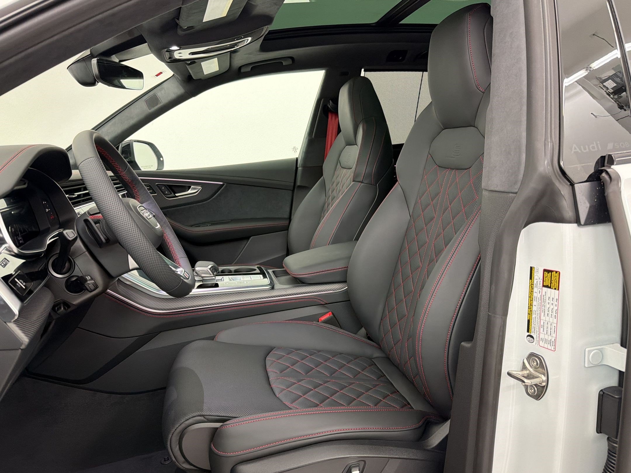 SQ8 Prestige SUV