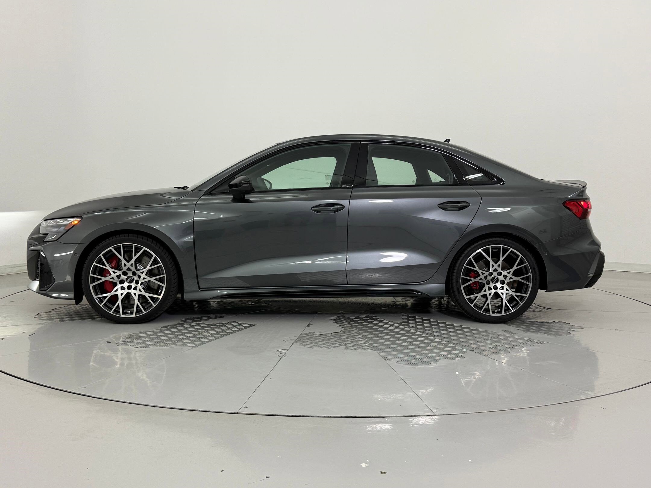 2025 Audi RS 3 Base photo 2