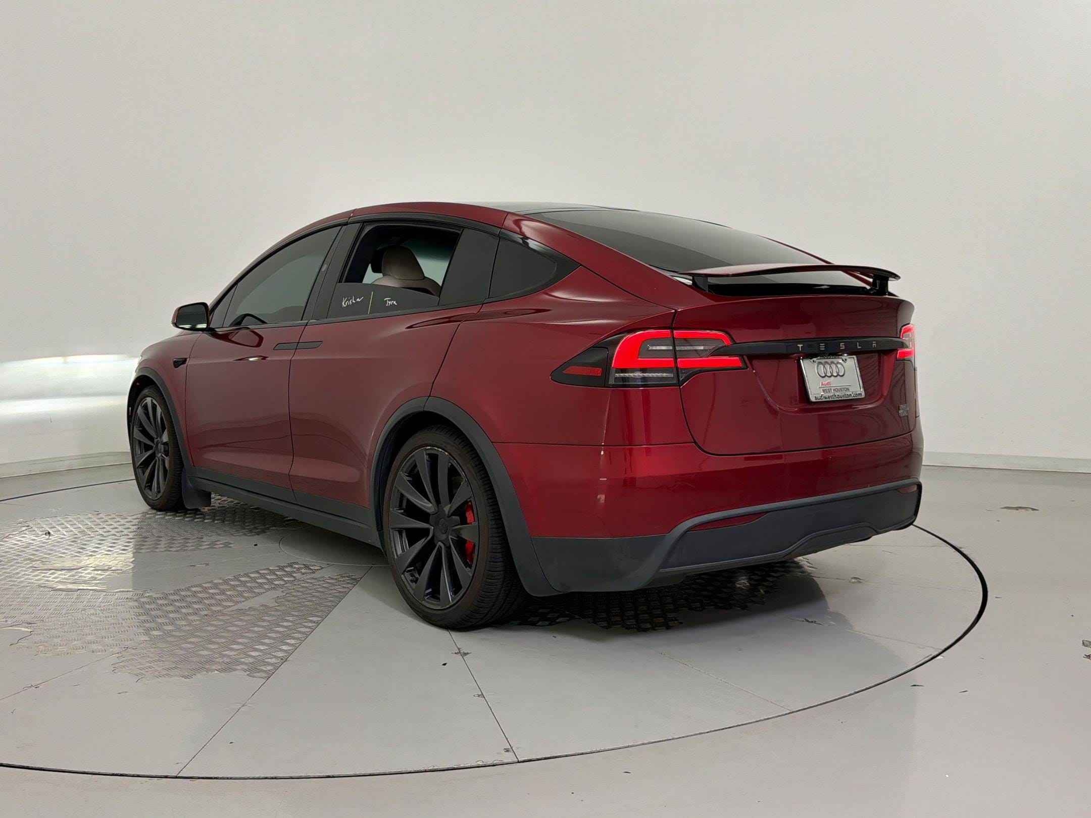Model X Plaid SUV