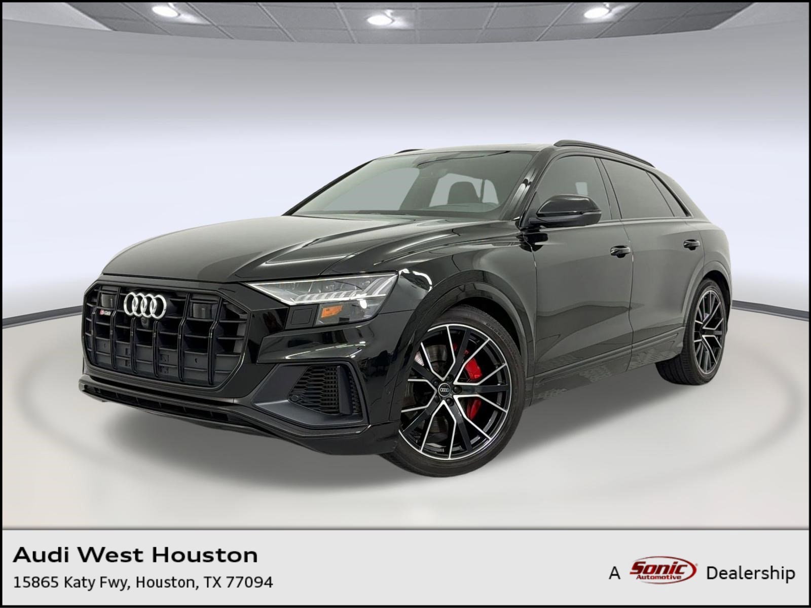 2023 Audi SQ8 Prestige's photo