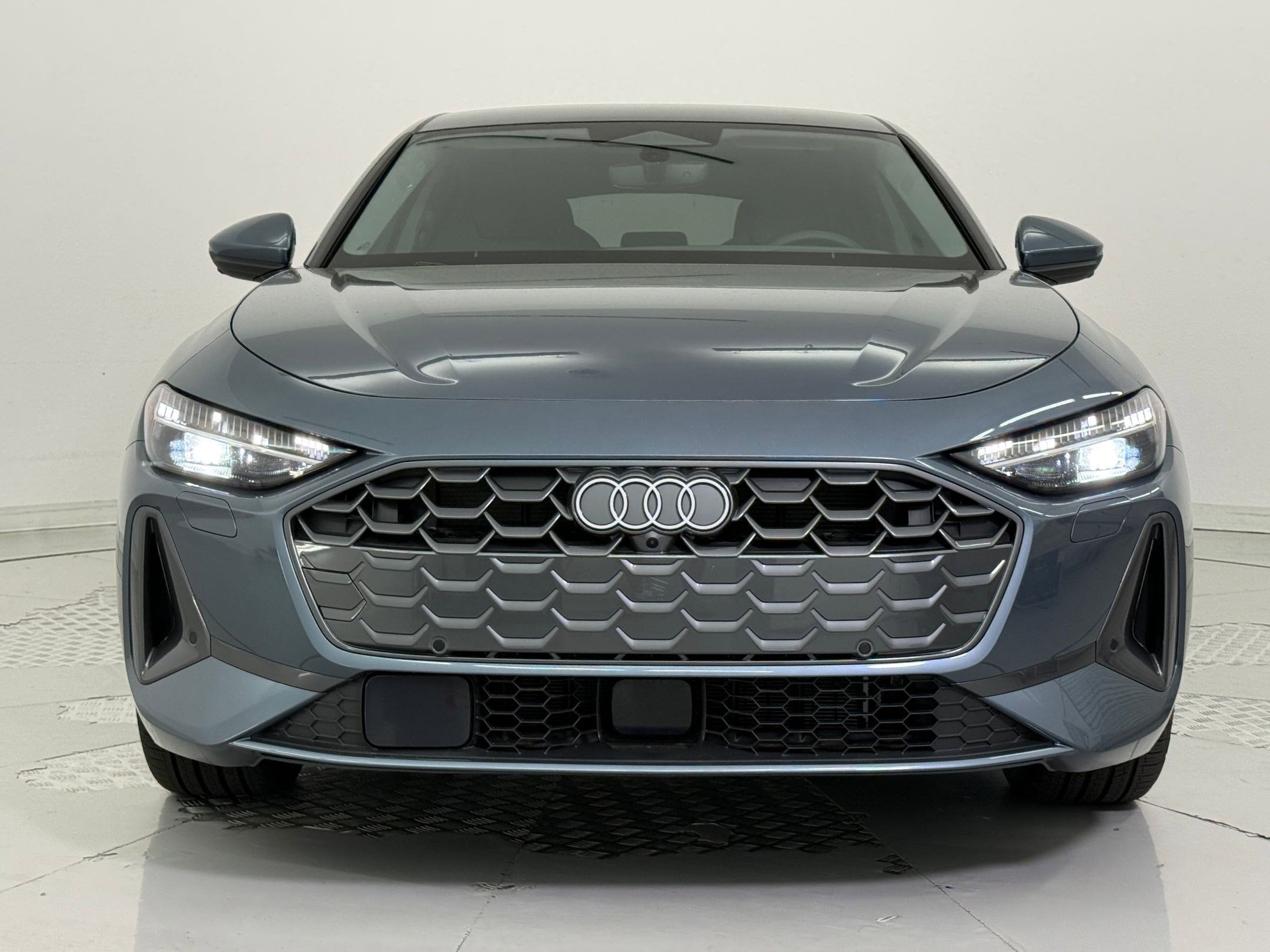 2025 Audi A5 Prestige - Photo 6