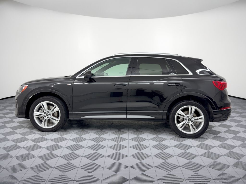Used 2022 Audi Q3 S line Premium SUV for sale in Houston
