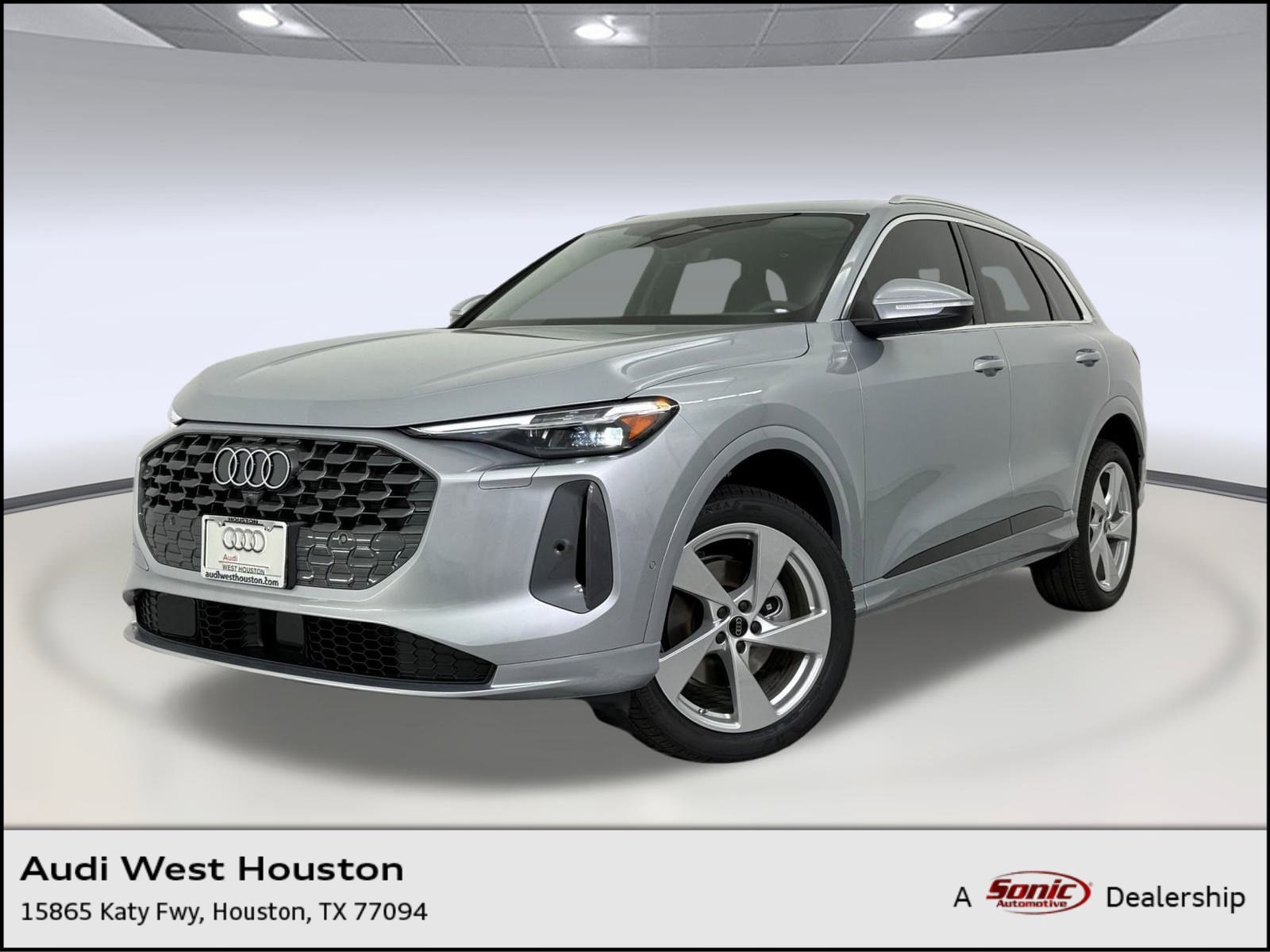 2025 Audi New Q5 Premium Plus's photo